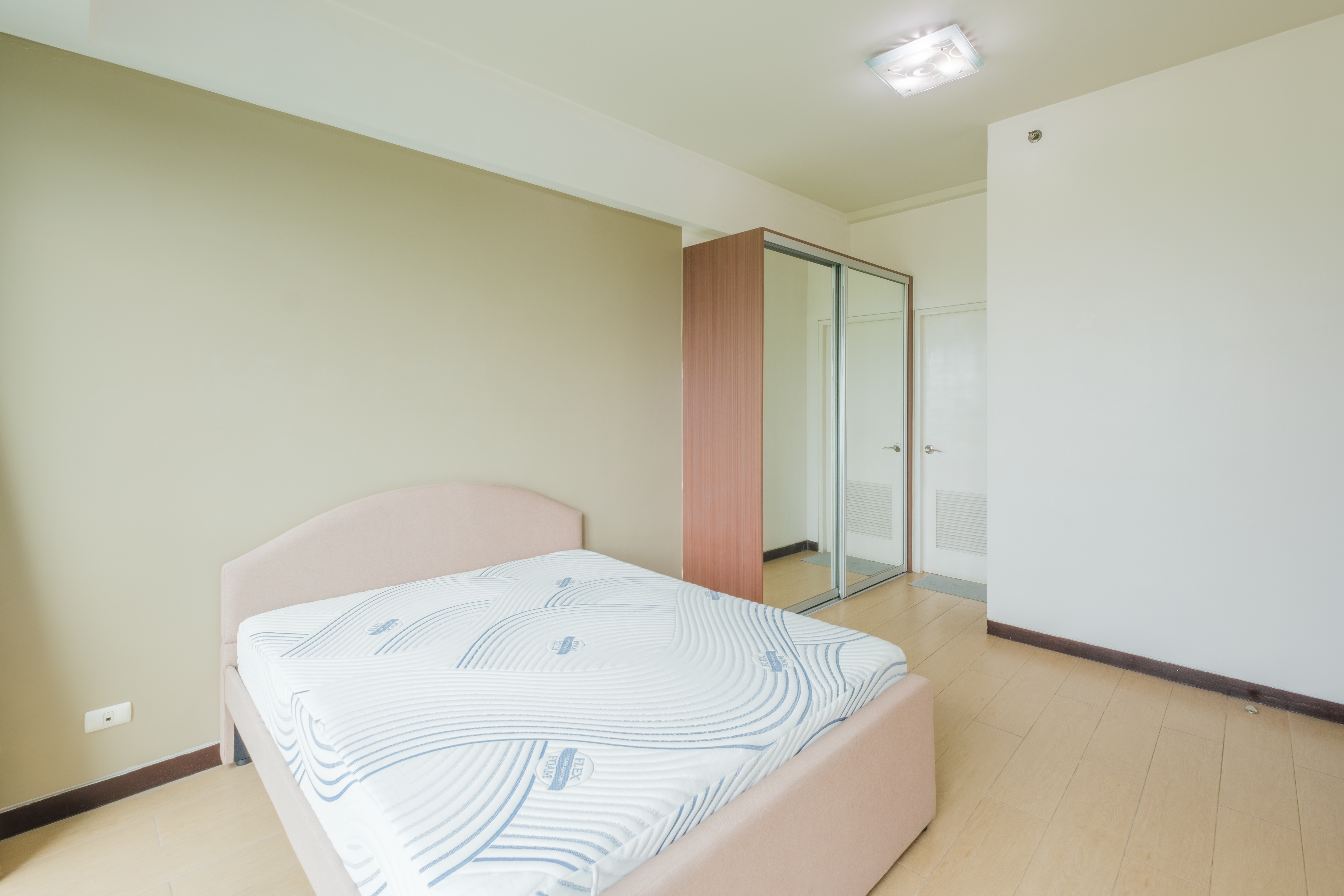 Eight Forbestown Road Fort Bonifacio Global City