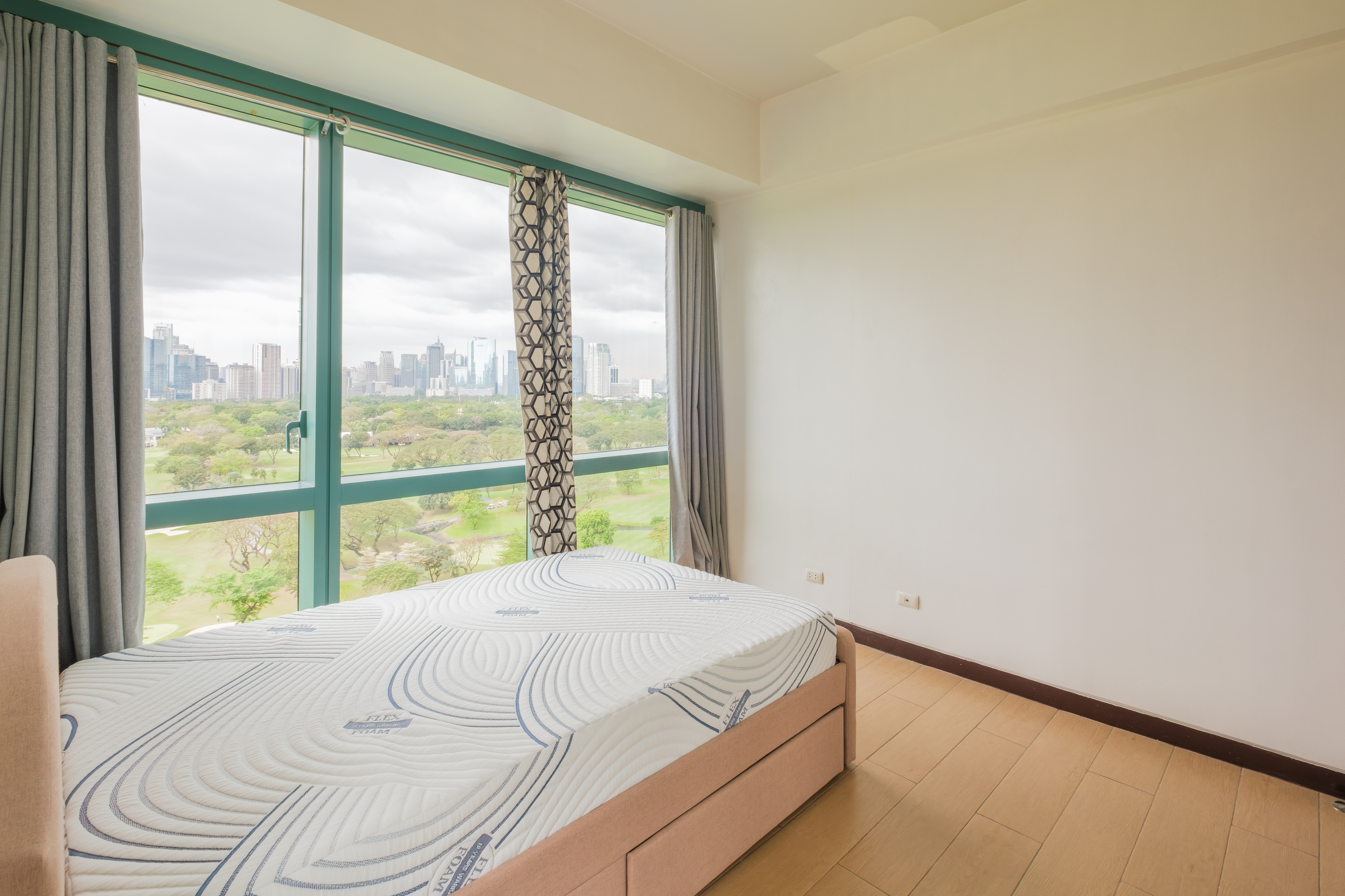 Eight Forbestown Road Fort Bonifacio Global City