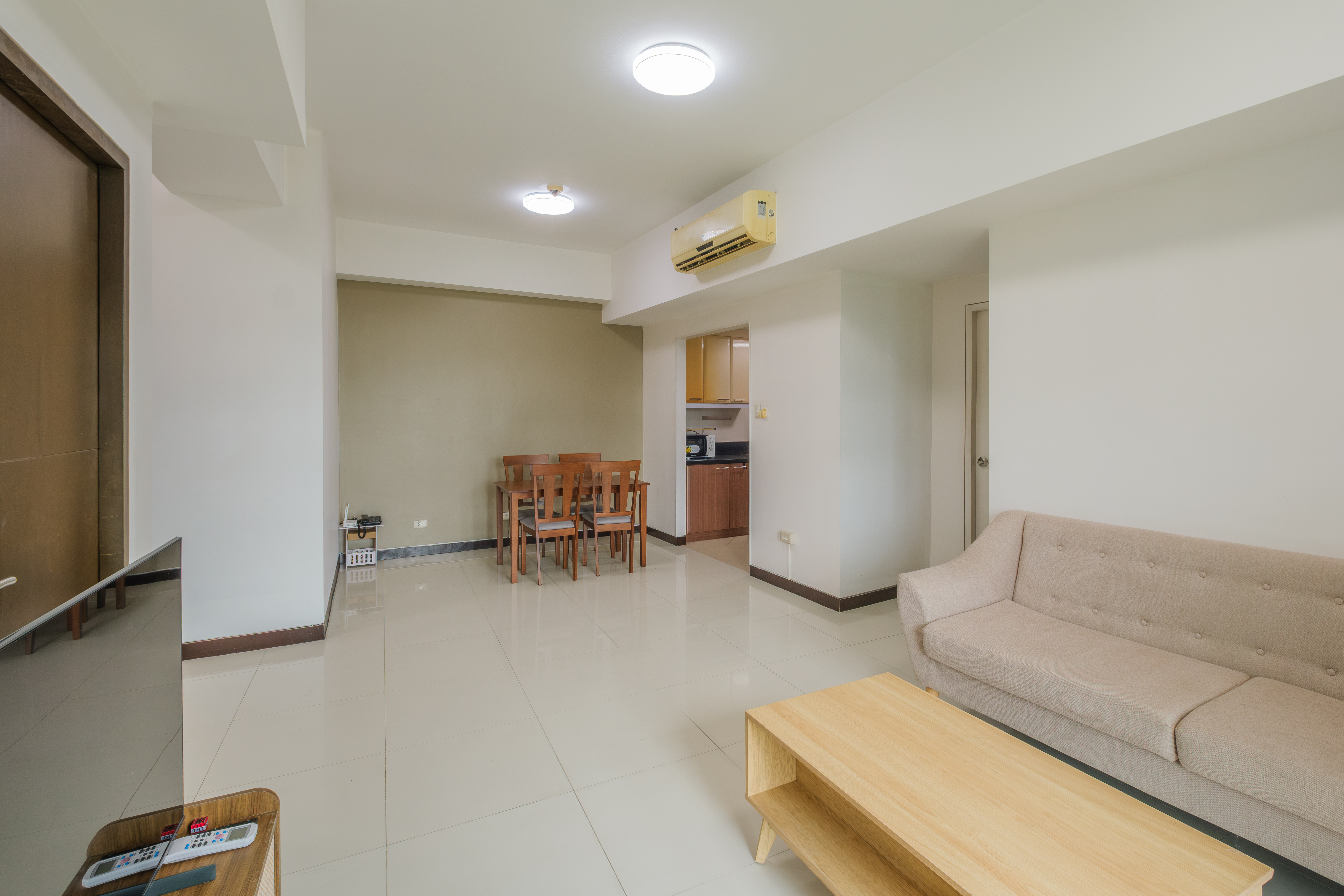 Eight Forbestown Road Fort Bonifacio Global City