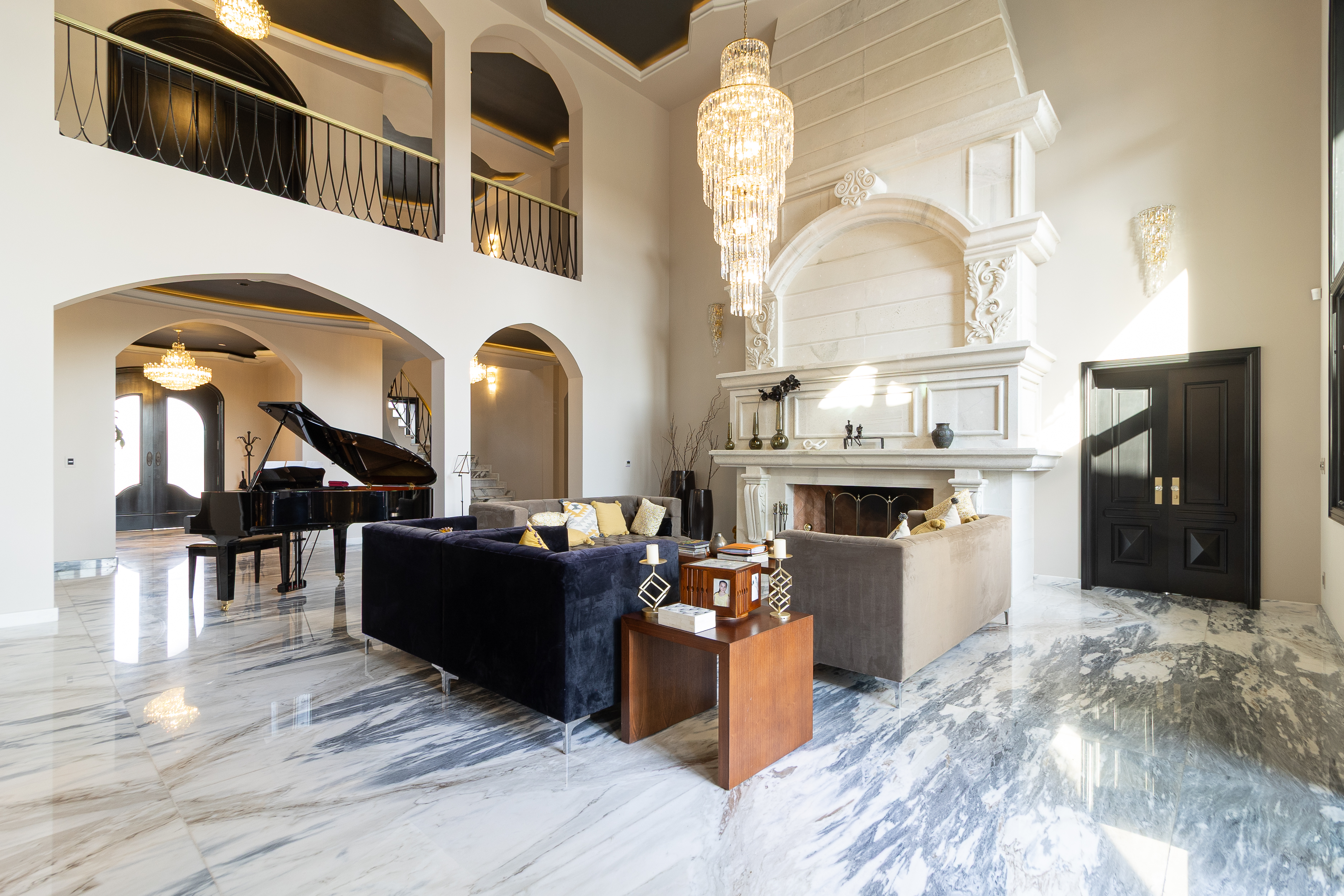 VILLA ELEGANZA El Campanario Residencial & Golf