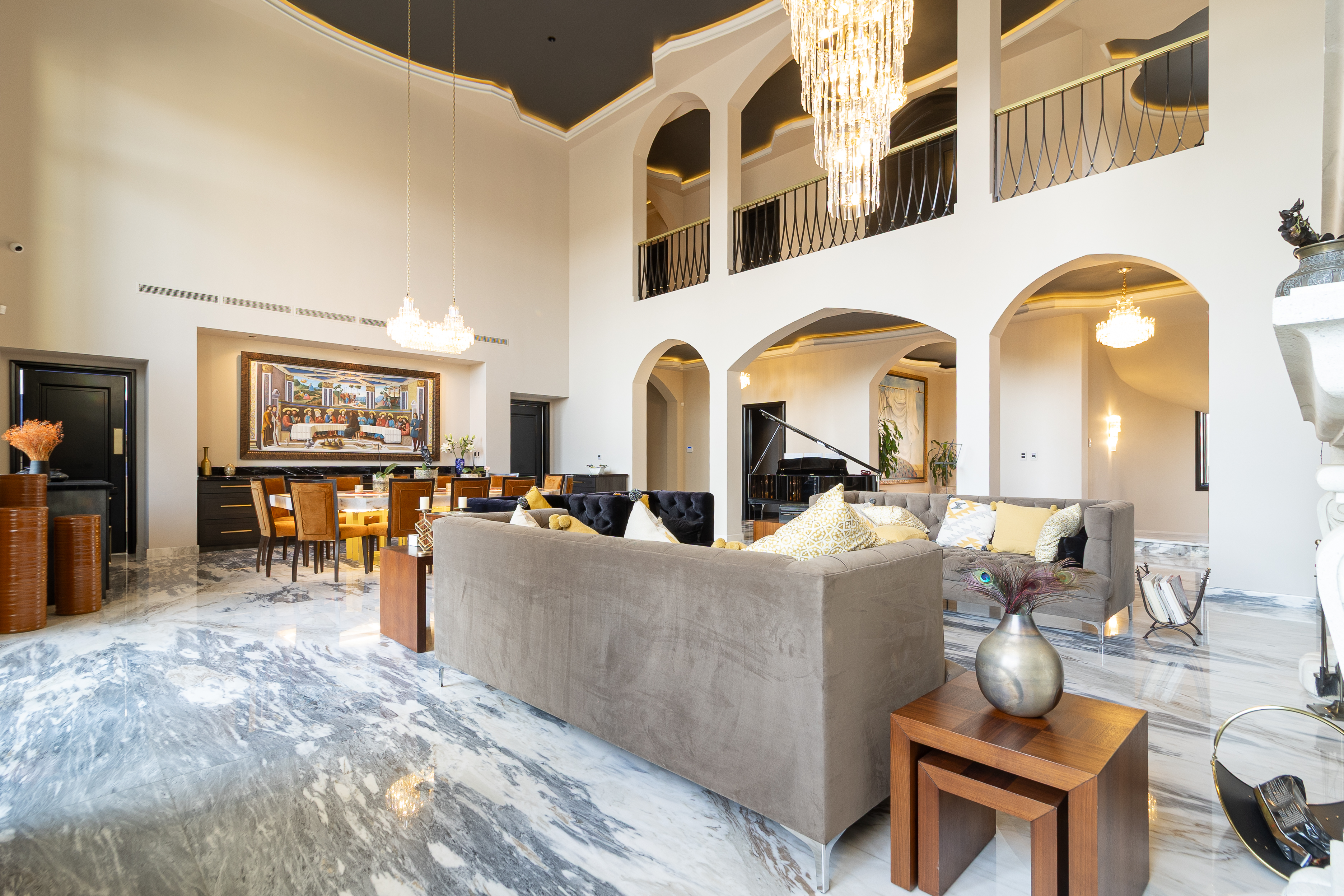 VILLA ELEGANZA El Campanario Residencial & Golf