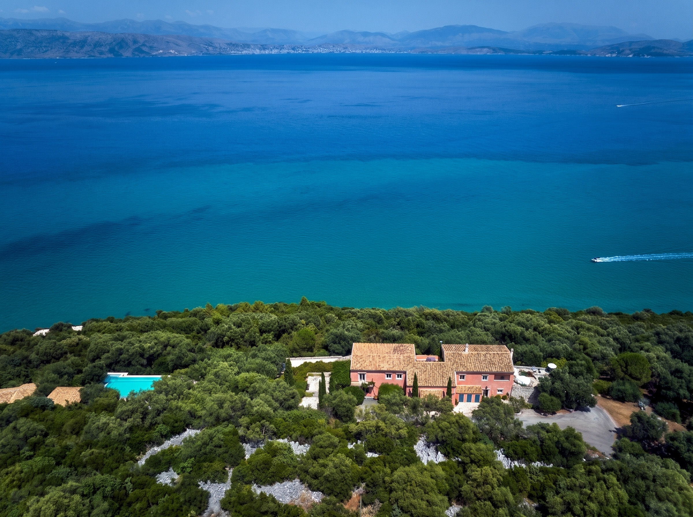 Kassiopi Linamia