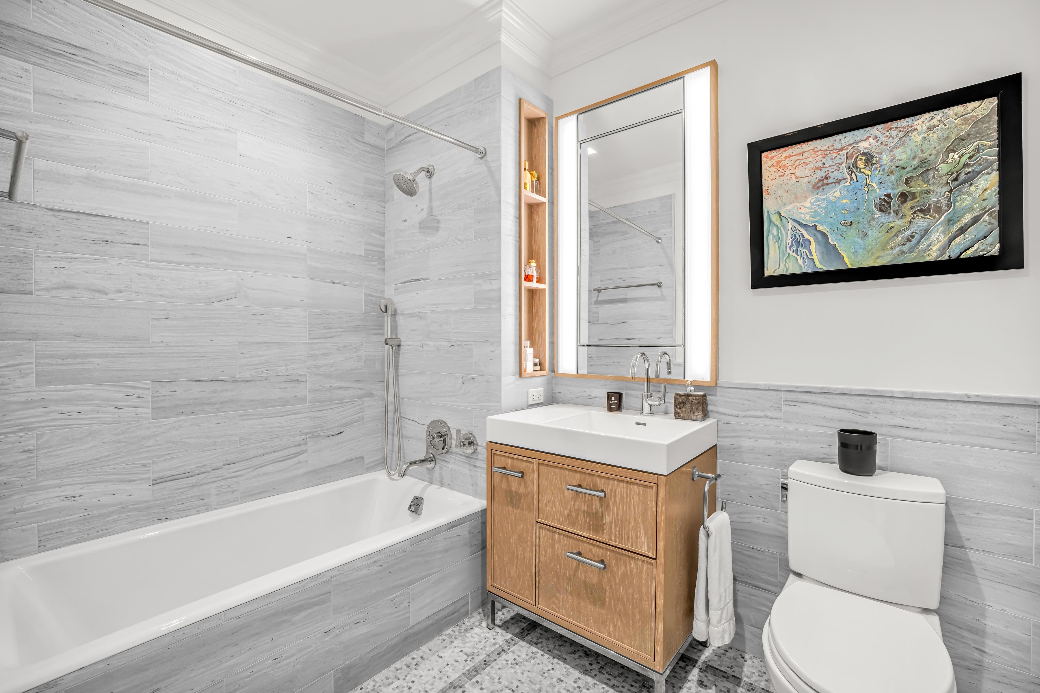 25 Park Row 7C