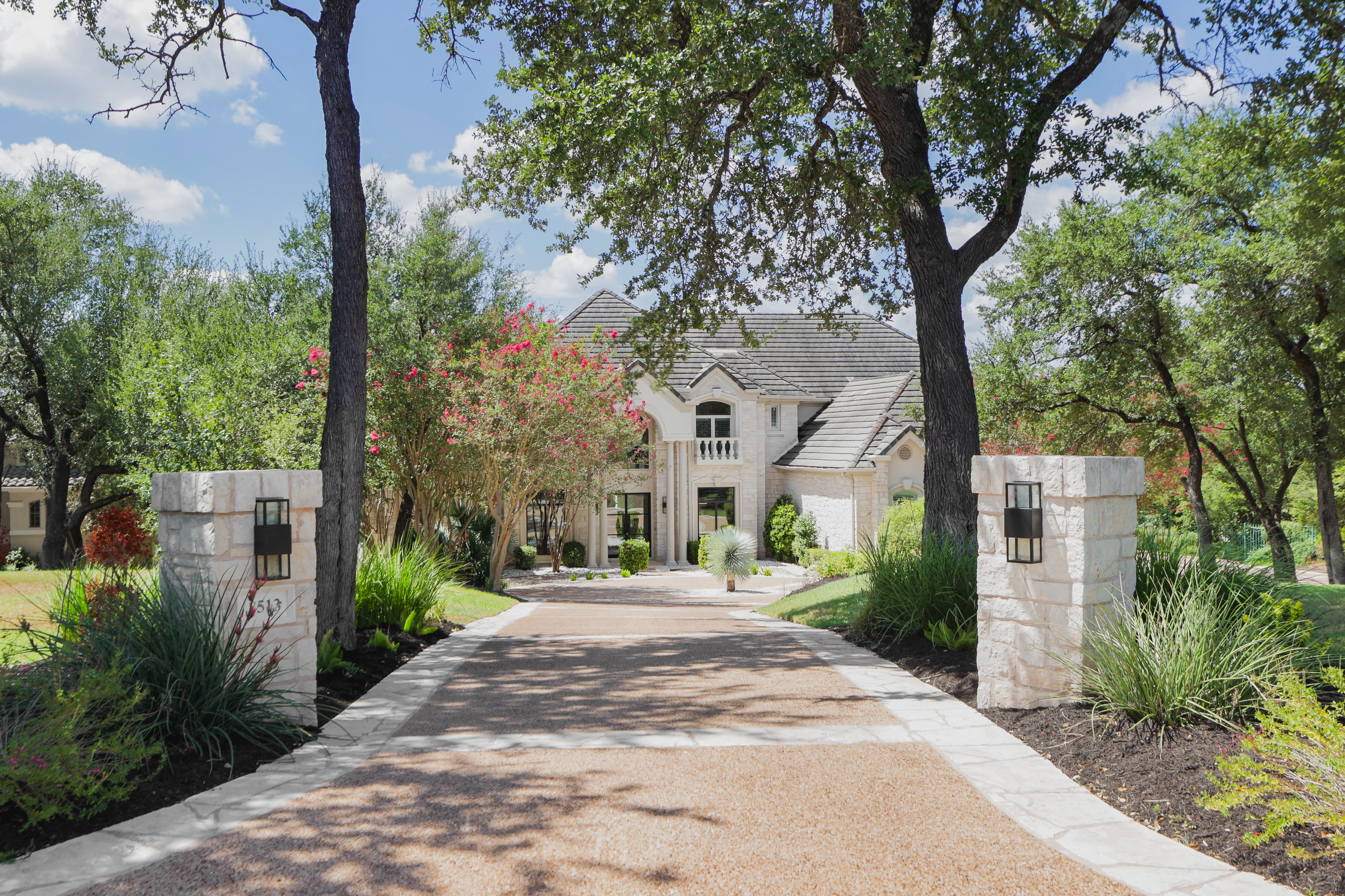 8513 Chalk Knoll Drive 