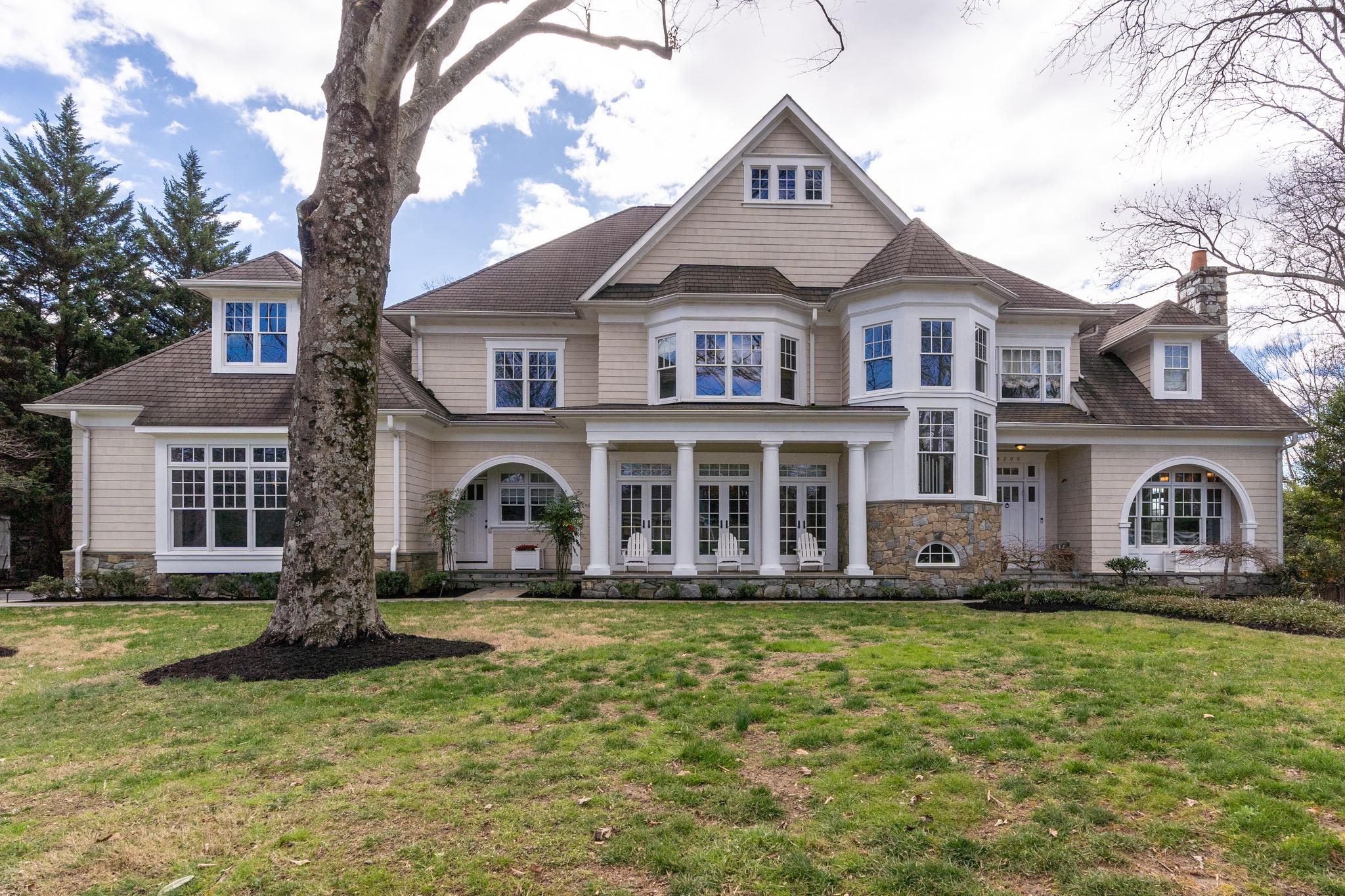 9200 Beech Hill Drive 