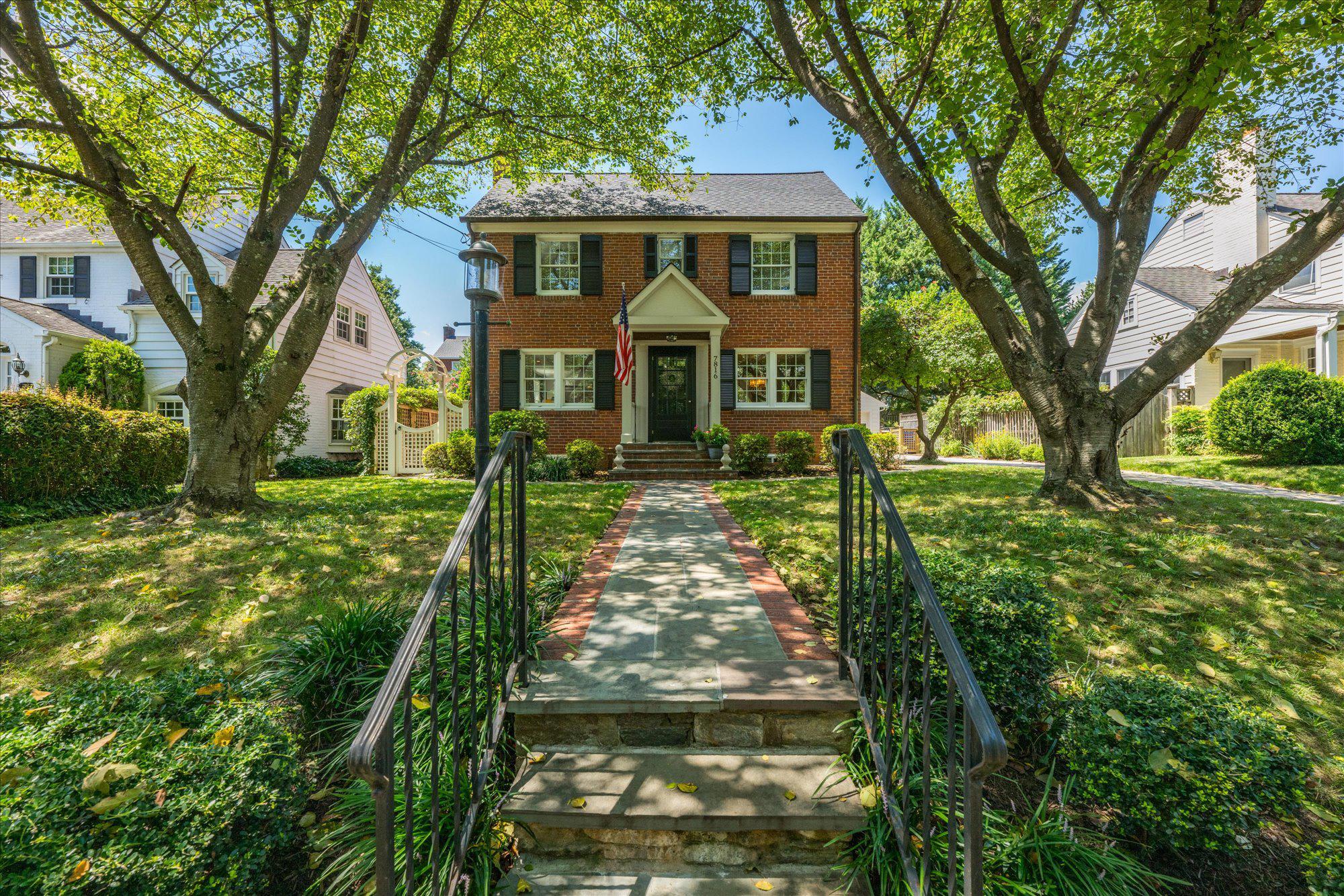 7816 Stratford Road 