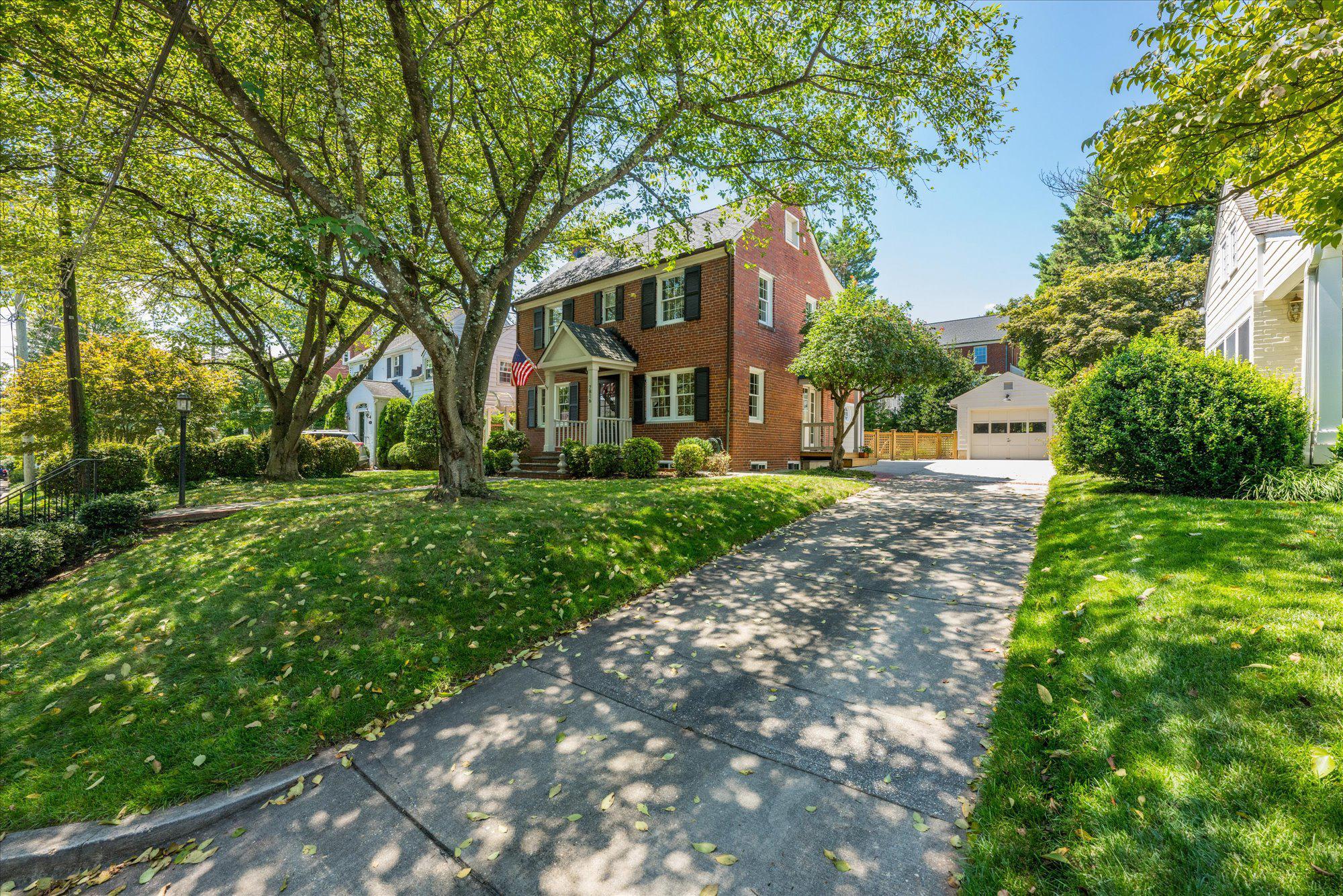 7816 Stratford Road 