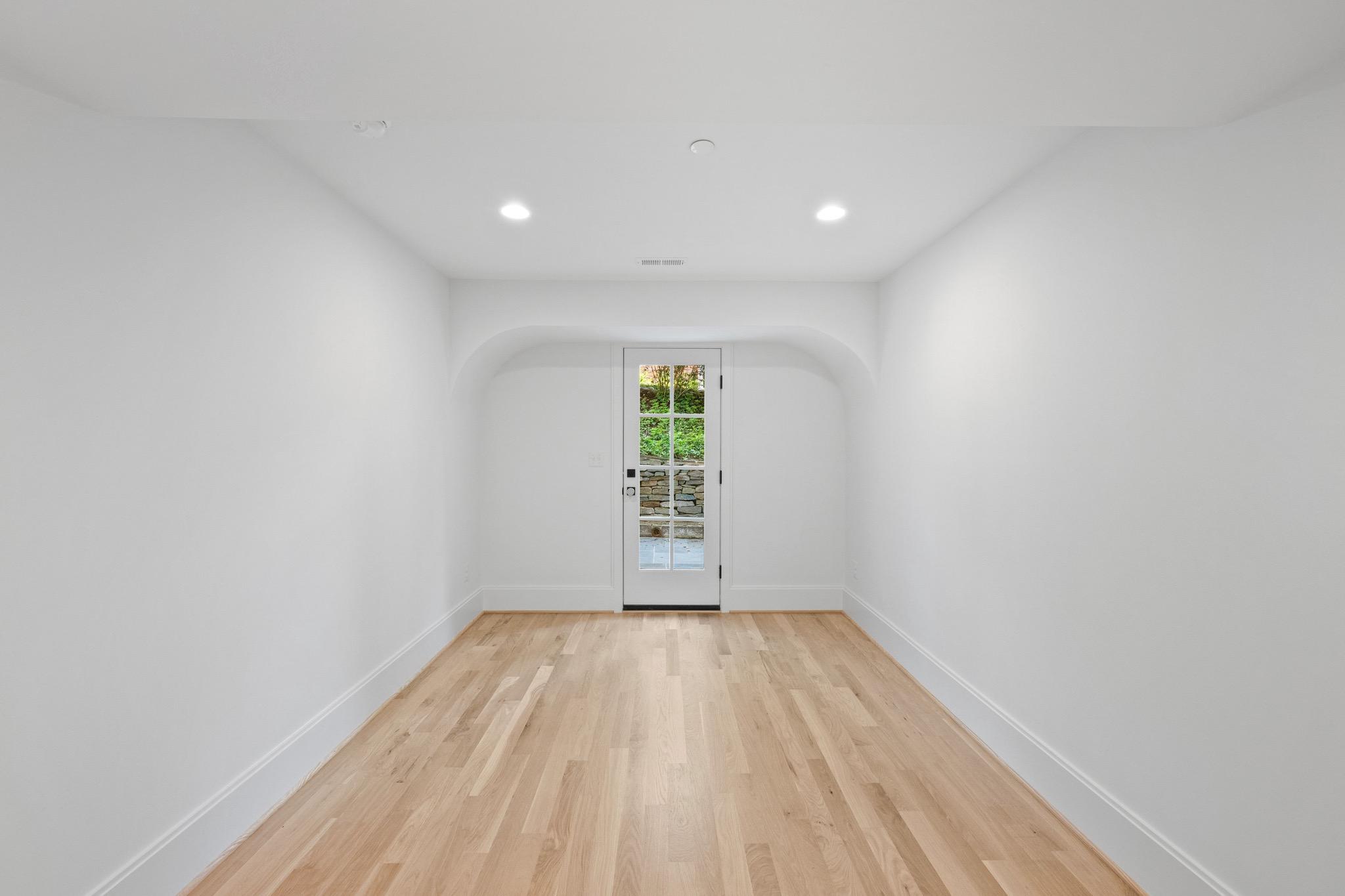 9622 Parkwood Drive