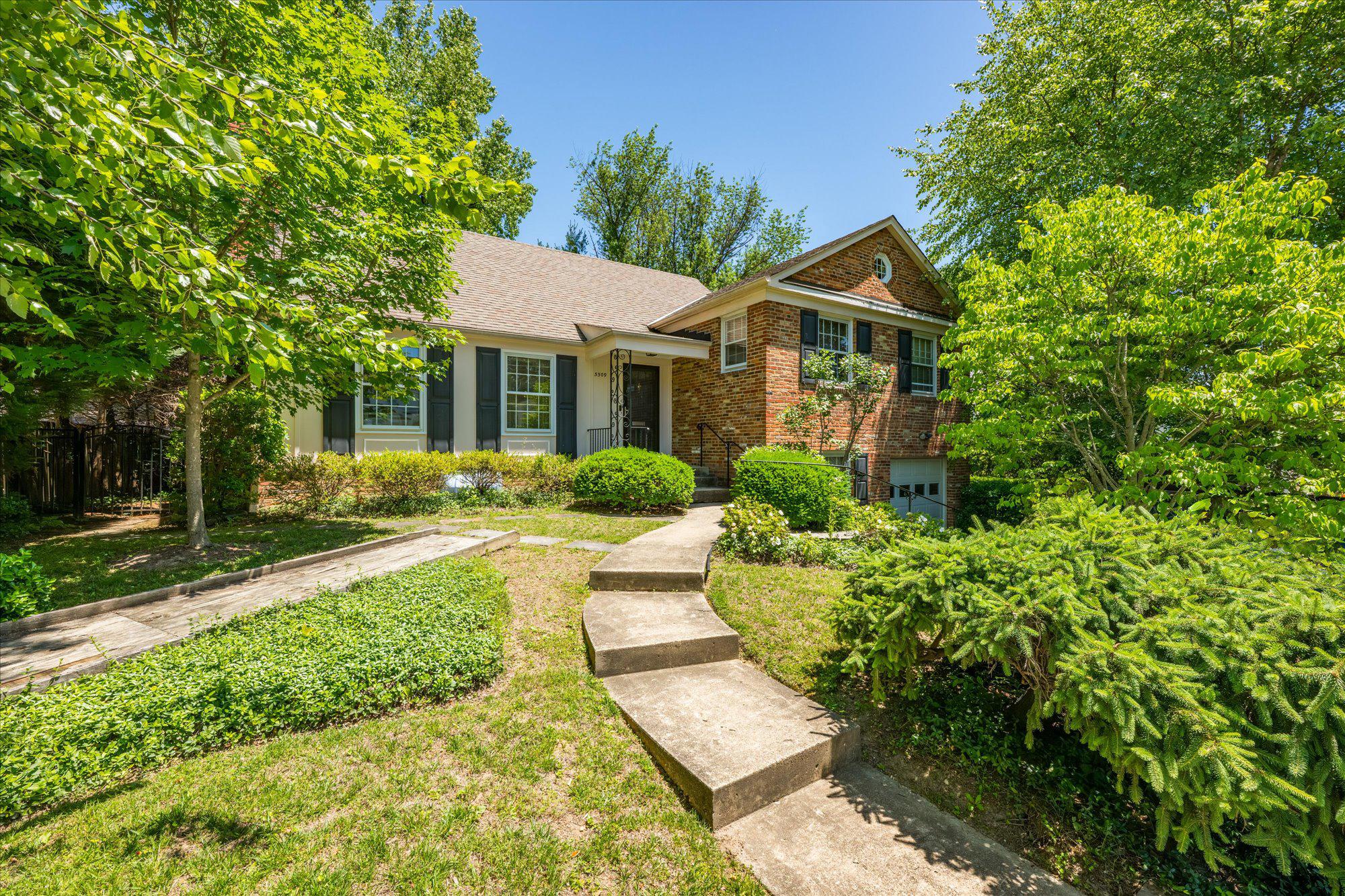 5509 Parkston Road