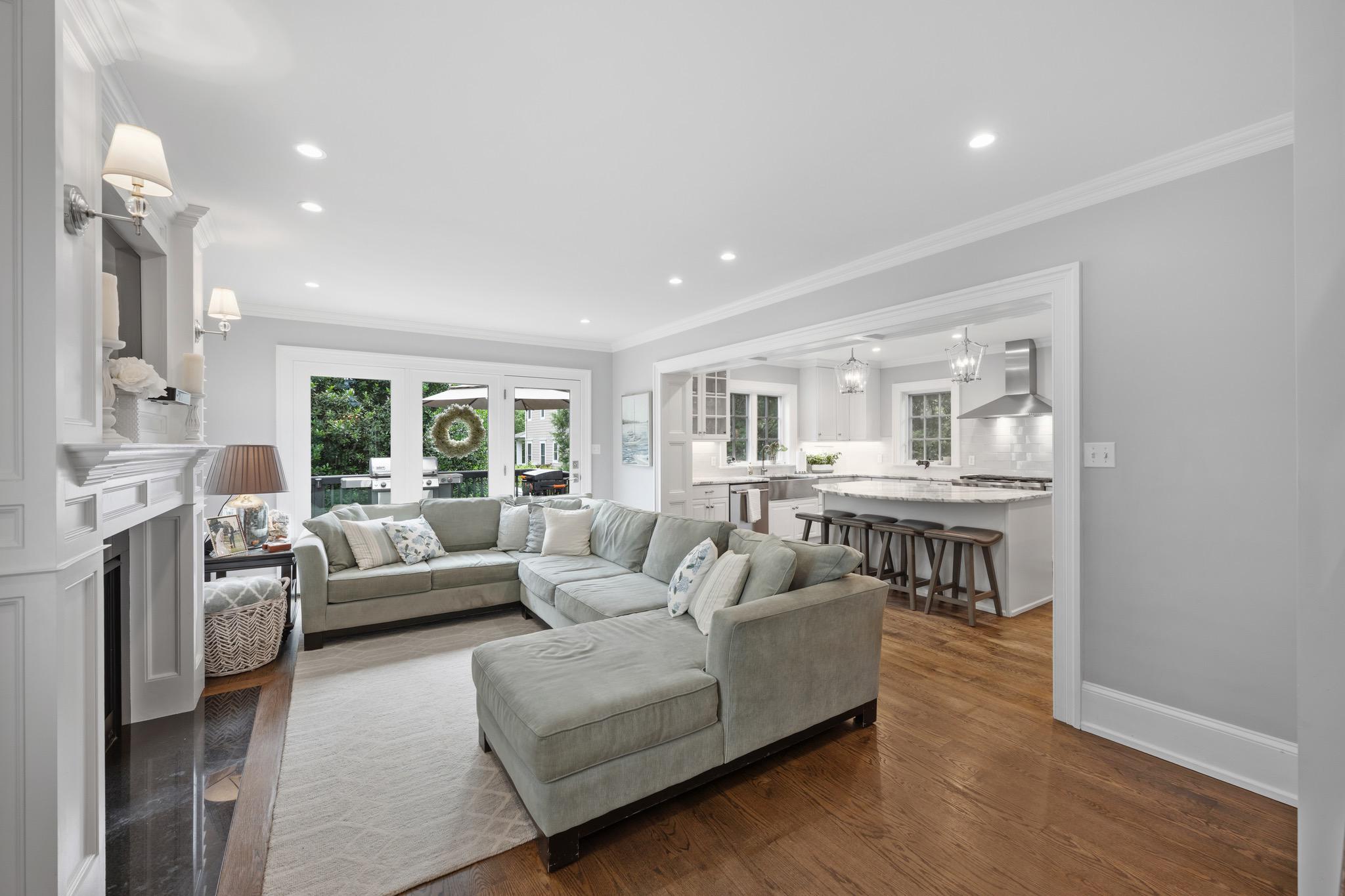4400 Highland Avenue