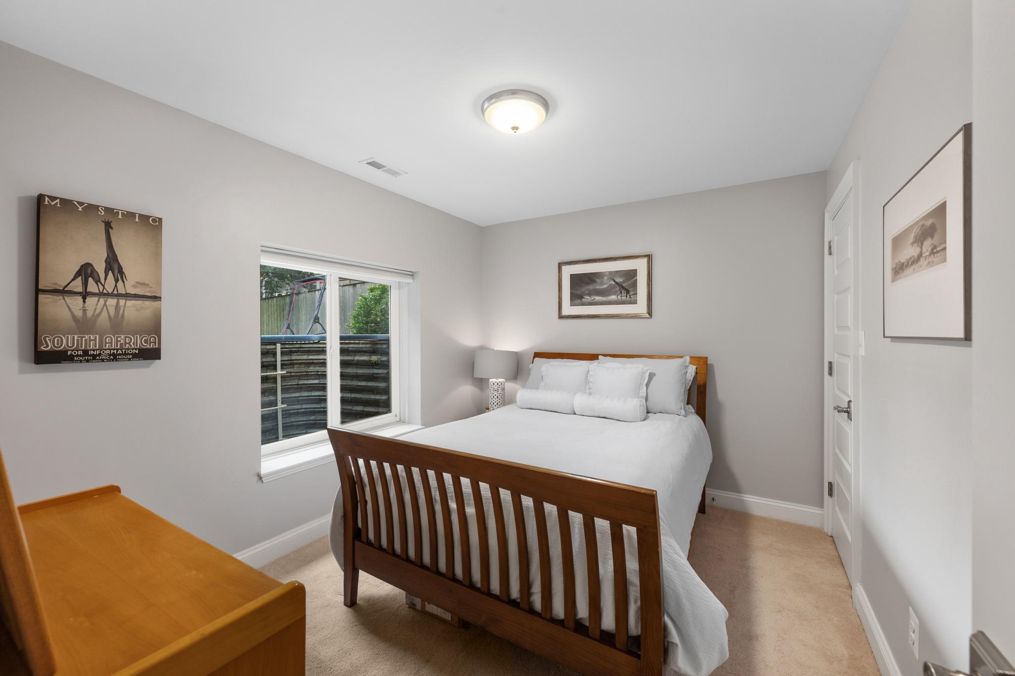 4400 Highland Avenue
