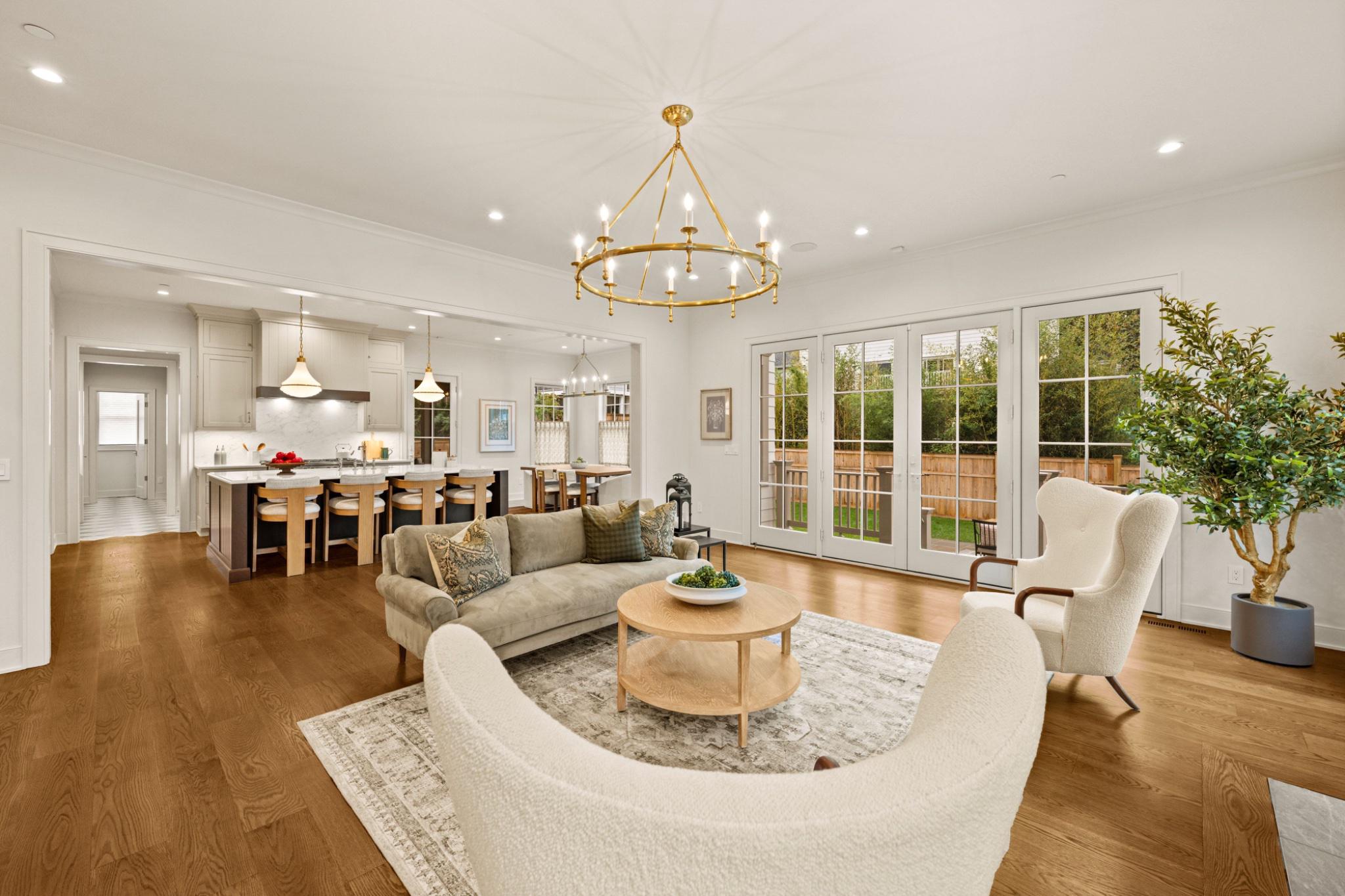 7608 Leesburg Drive