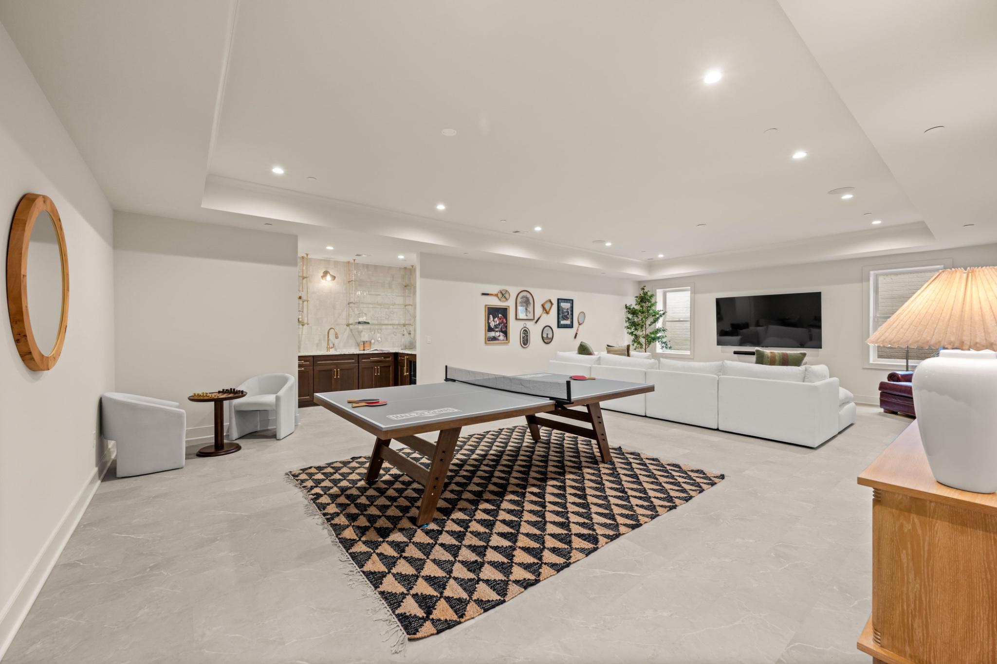 7608 Leesburg Drive