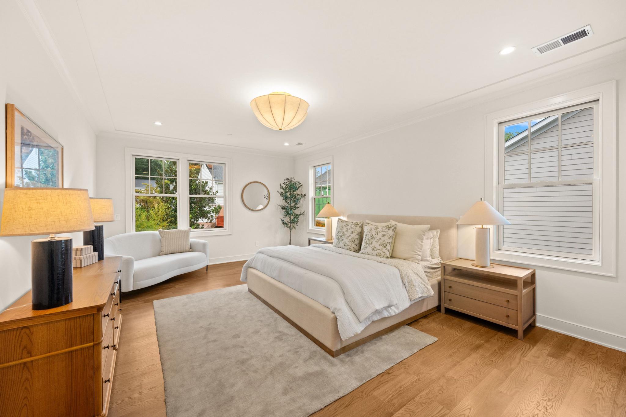 7608 Leesburg Drive