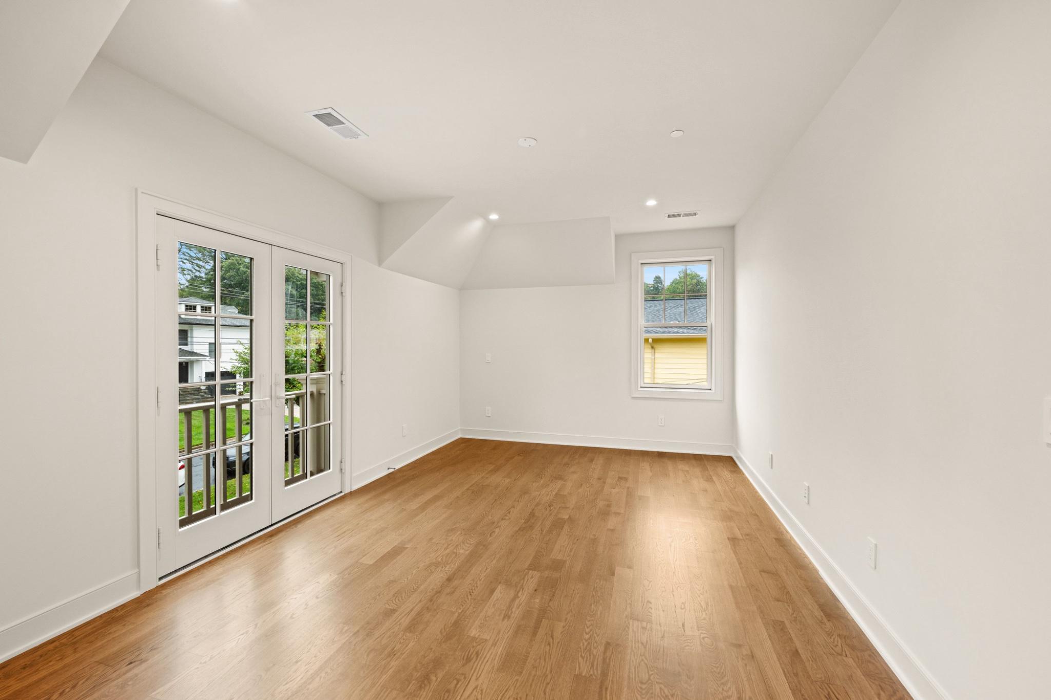 7608 Leesburg Drive