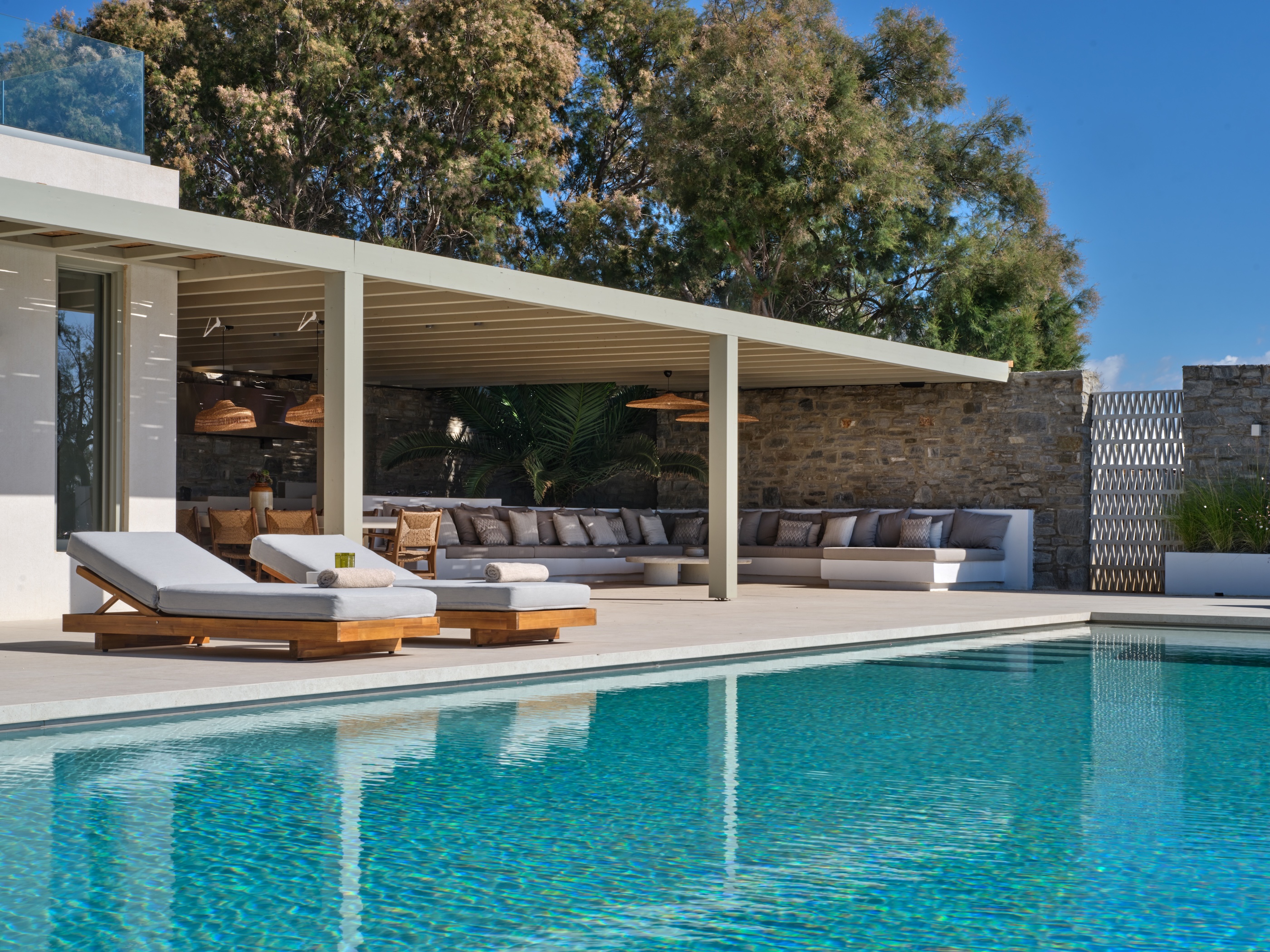 Paros Noema