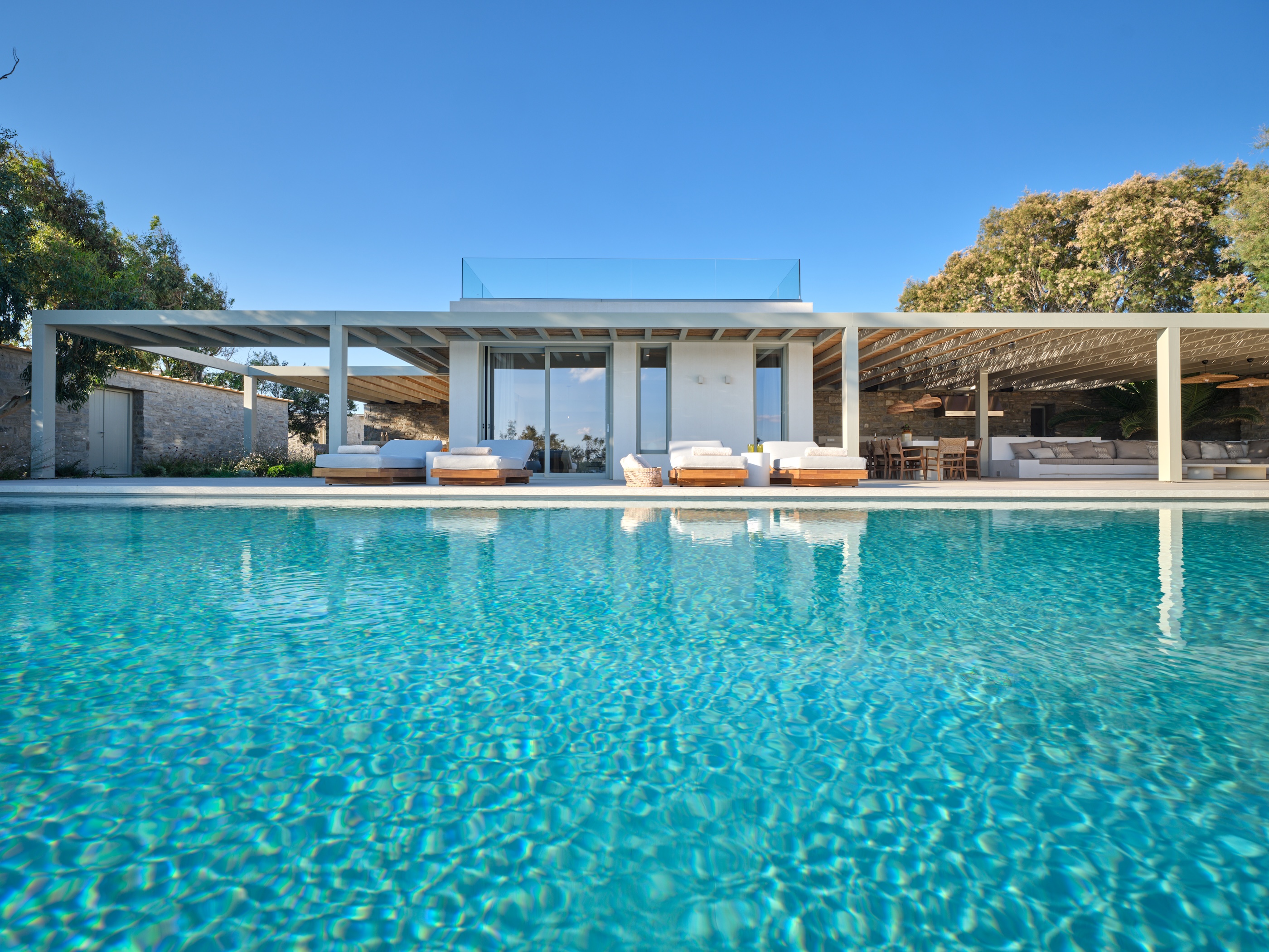 Paros Noema