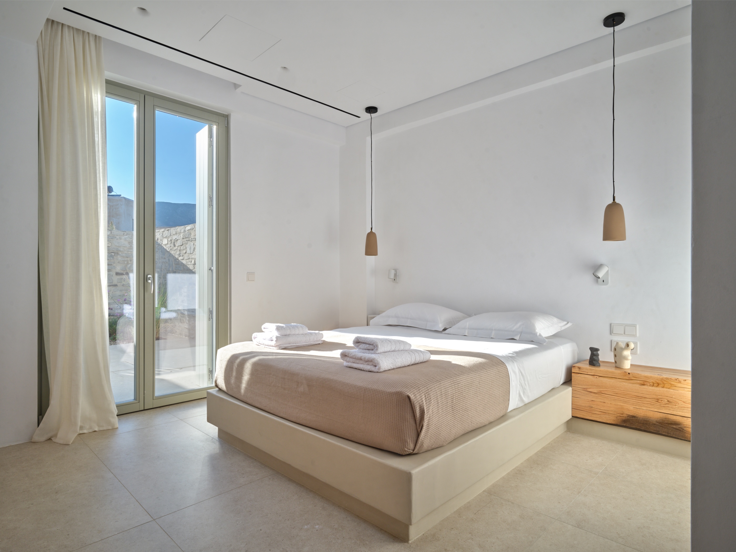 Paros Noema