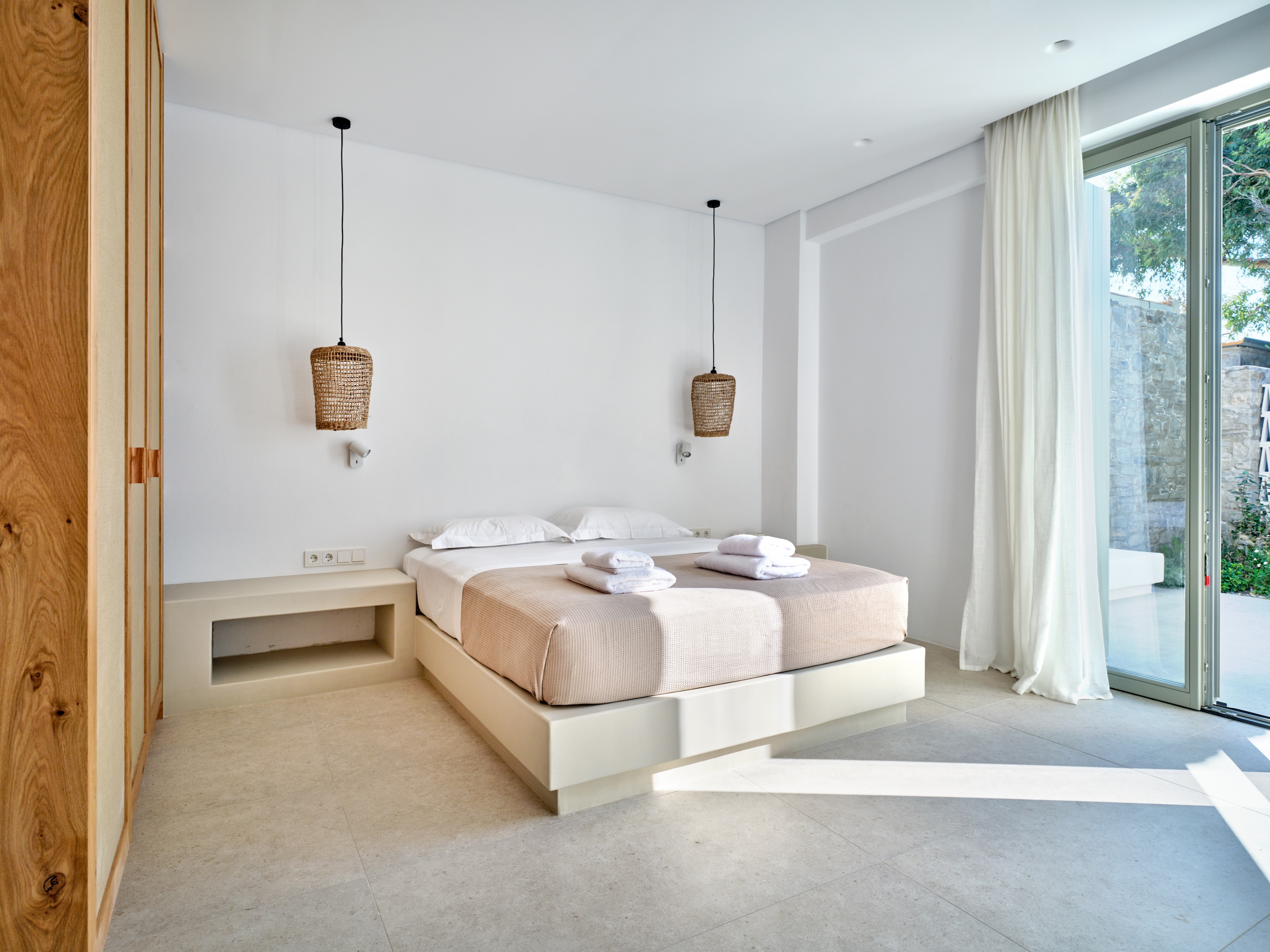 Paros Noema