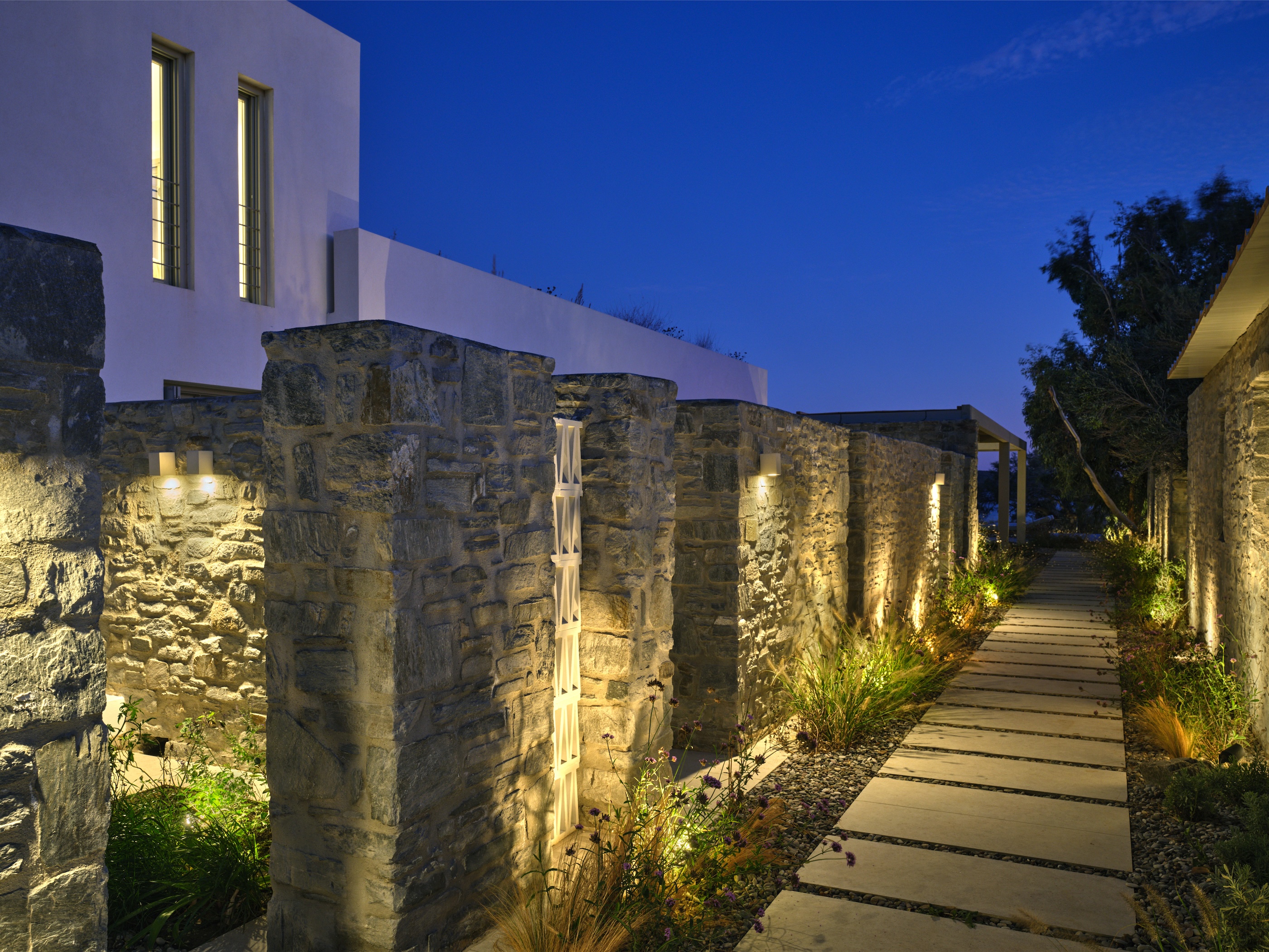 Paros Noema