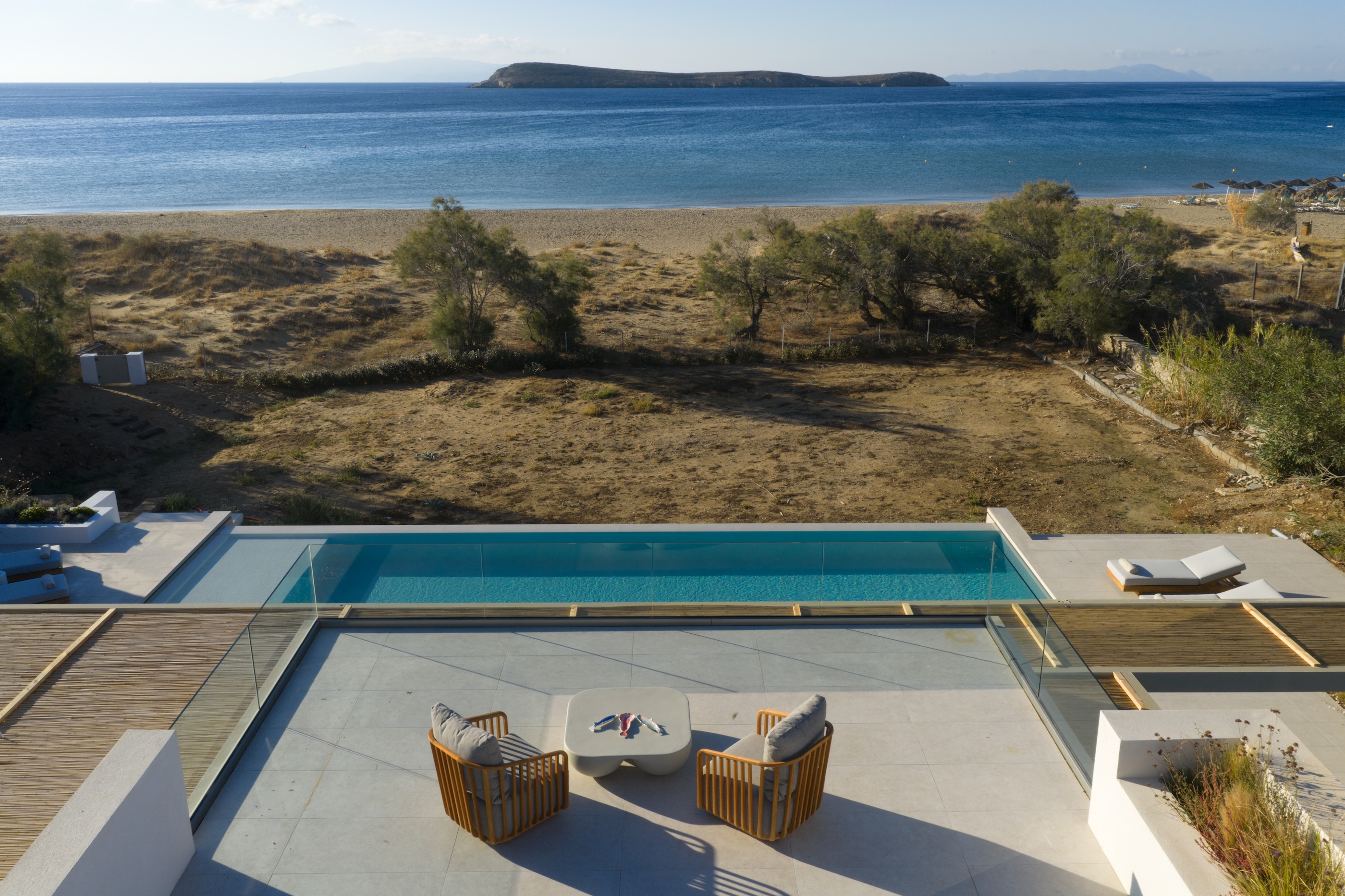Paros Noema