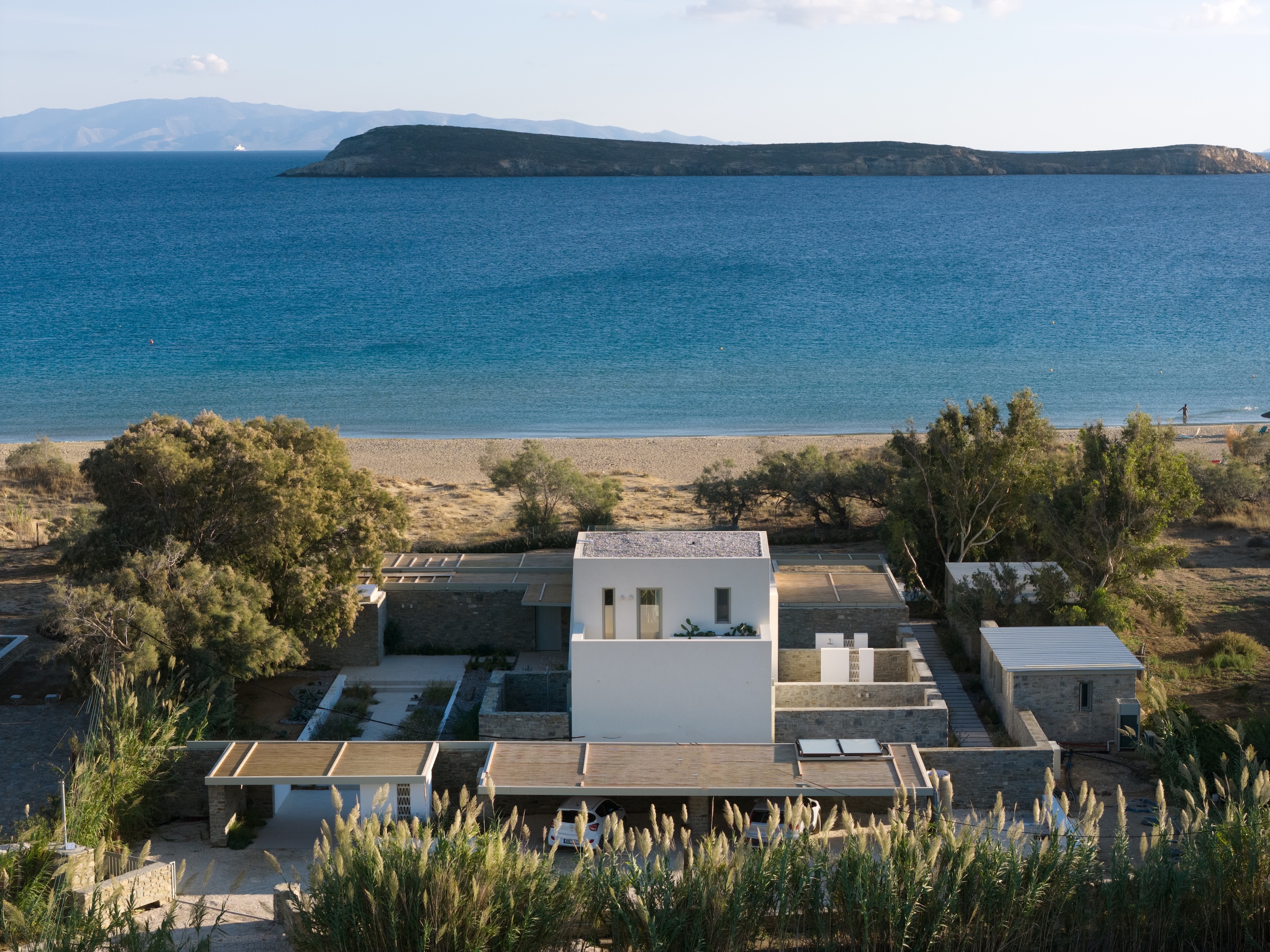 Paros Noema