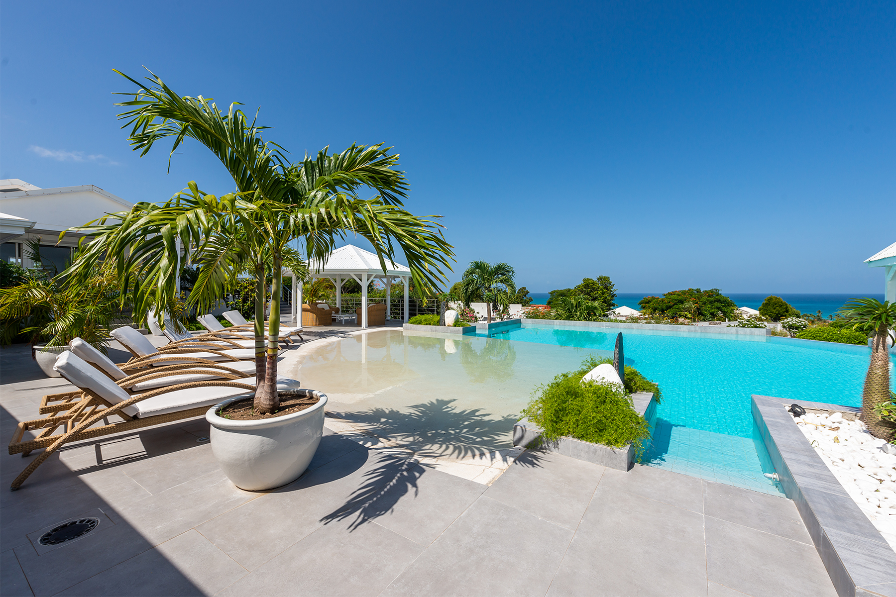 saint martin