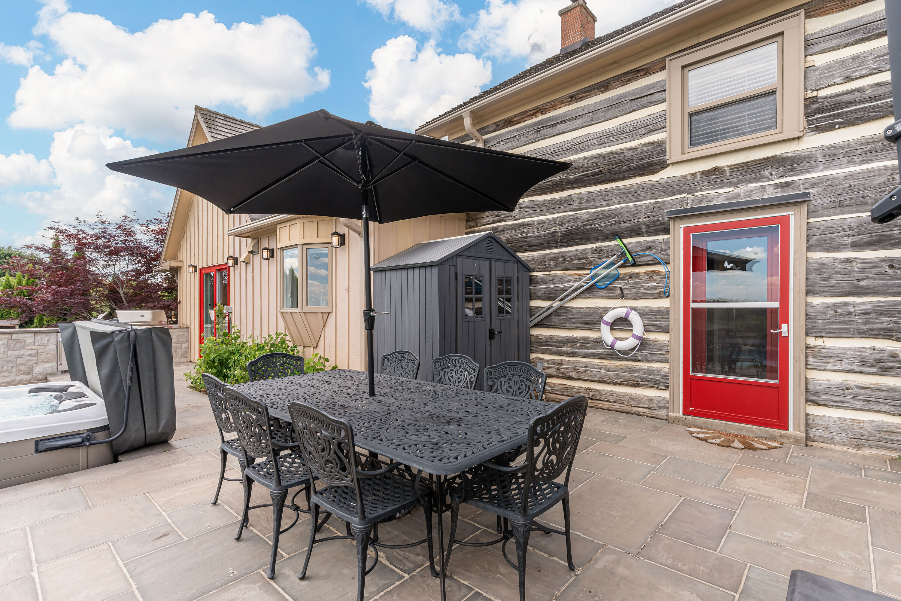 995611 Mono-Adjala Townline, Rosemont