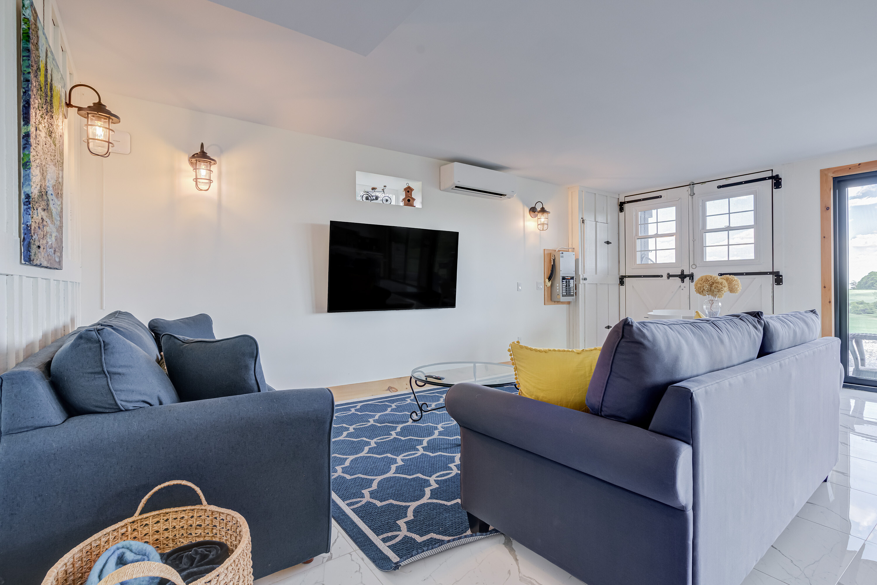 995611 Mono-Adjala Townline, Rosemont