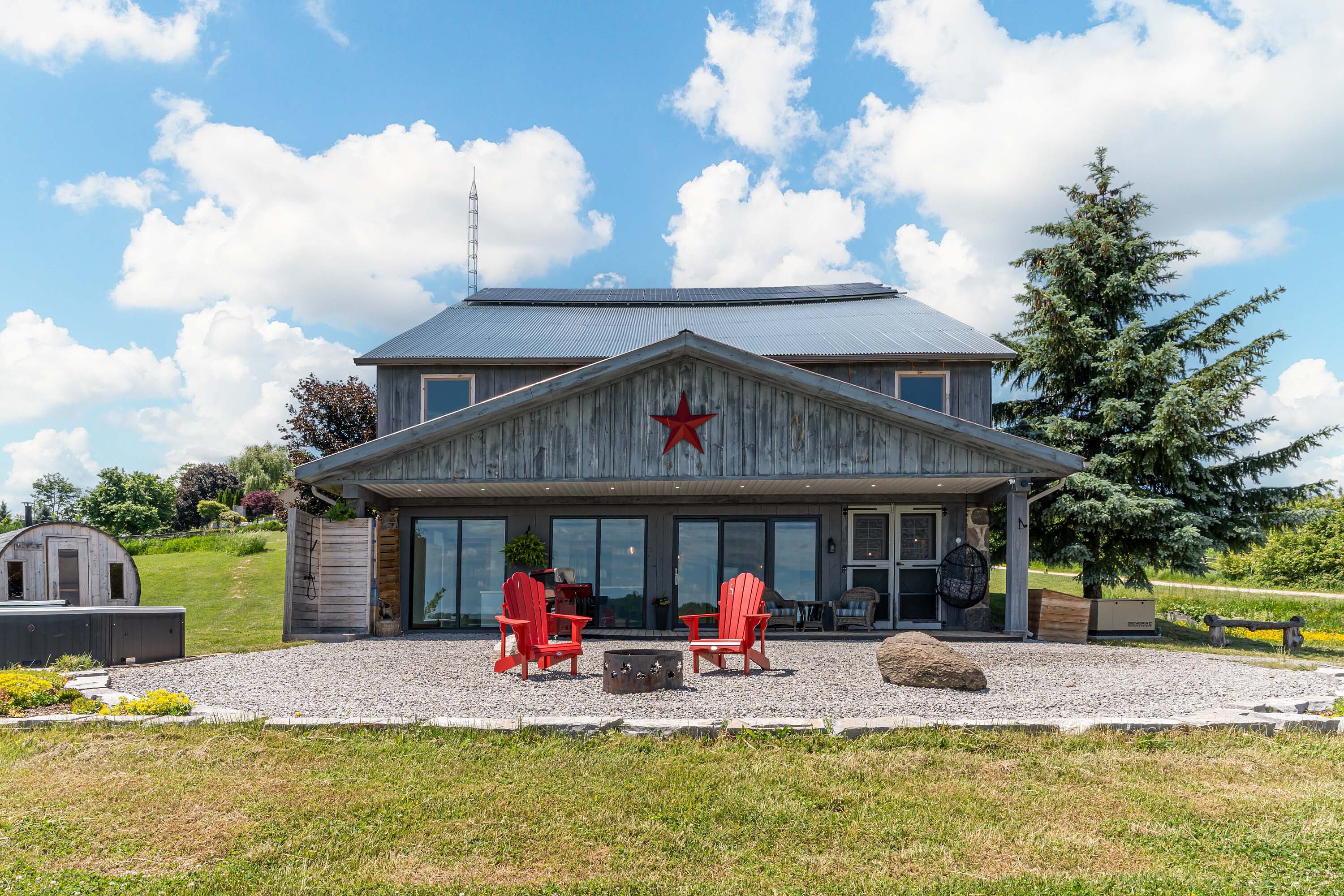 995611 Mono-Adjala Townline, Rosemont