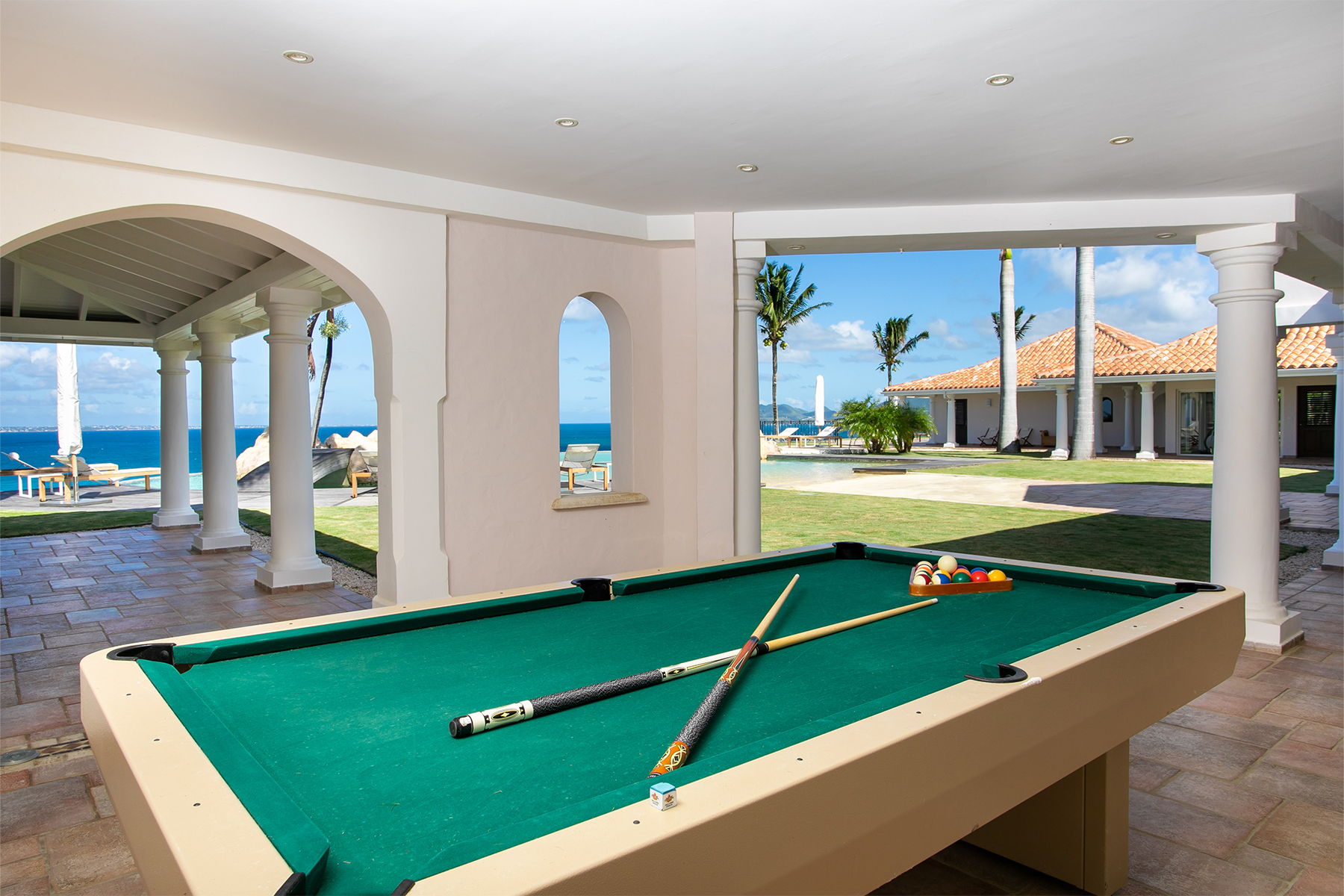 saint martin