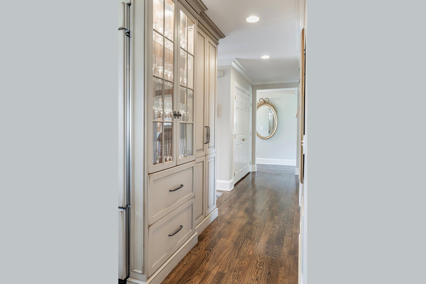 33 Oakes Rd