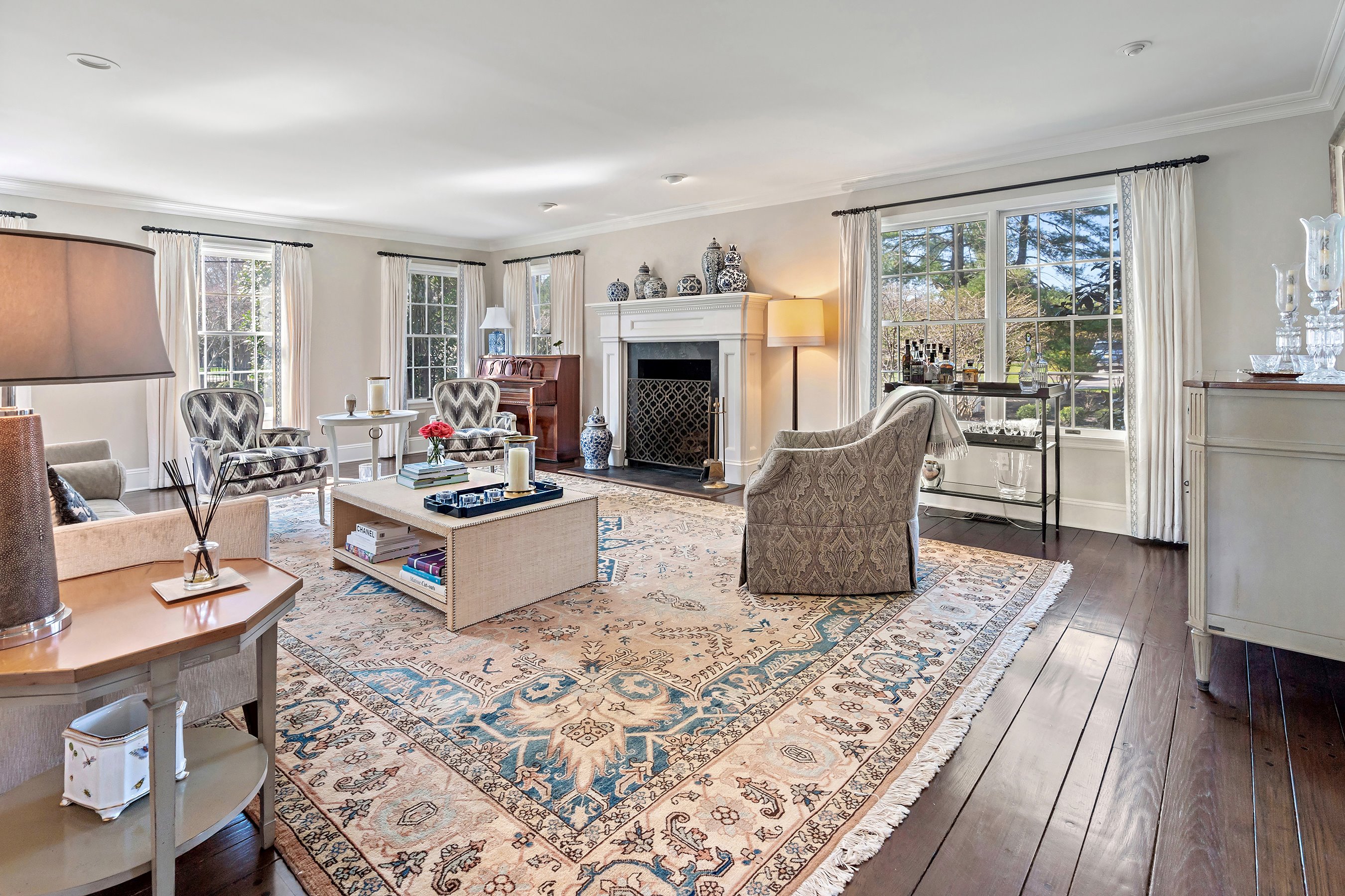 33 Oakes Rd