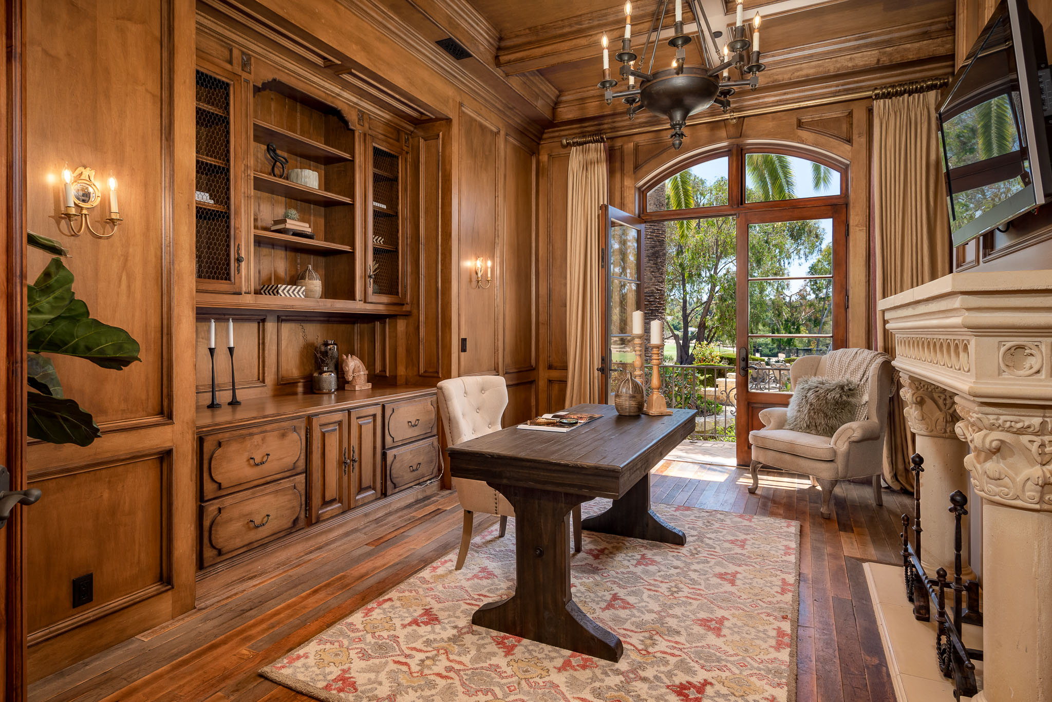 17285 Avenida De Acacias