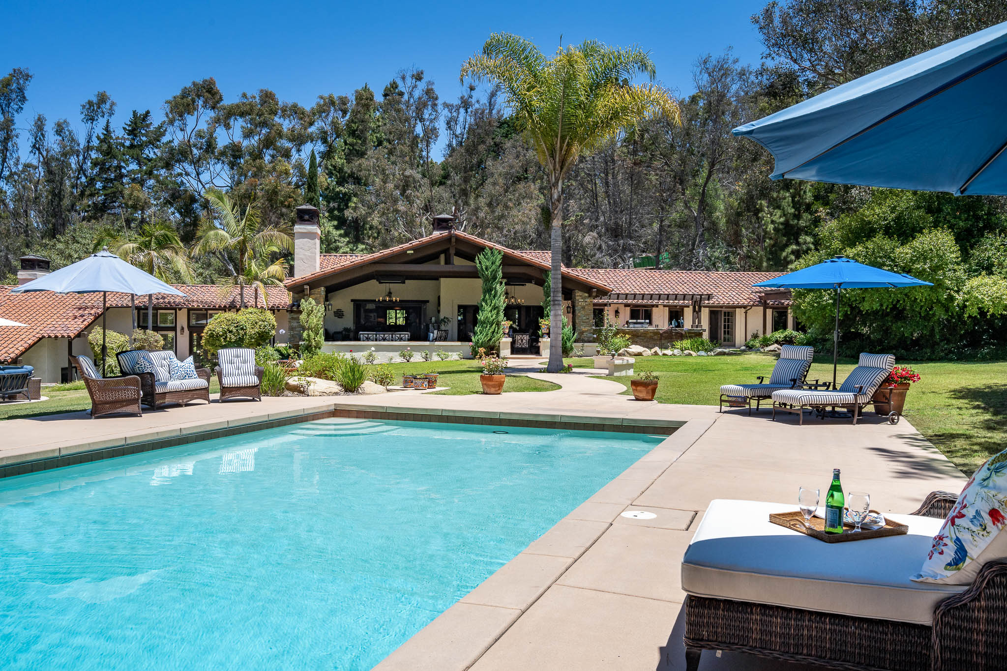 4511 Via Gaviota 
