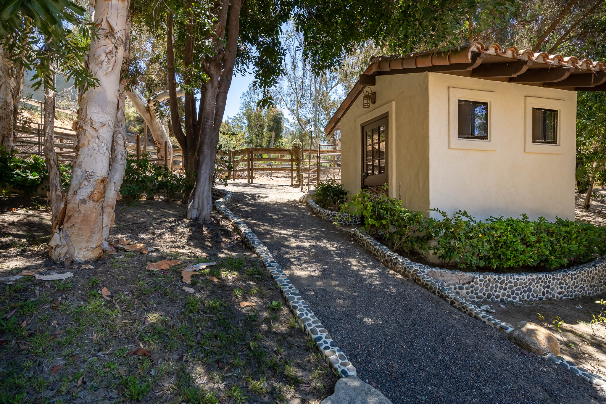 4511 Via Gaviota 