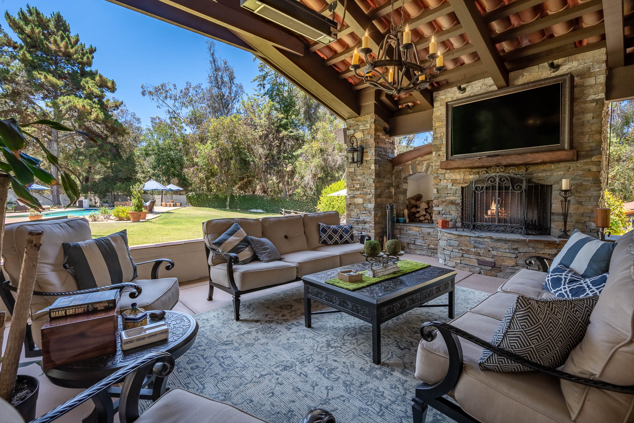 4511 Via Gaviota 