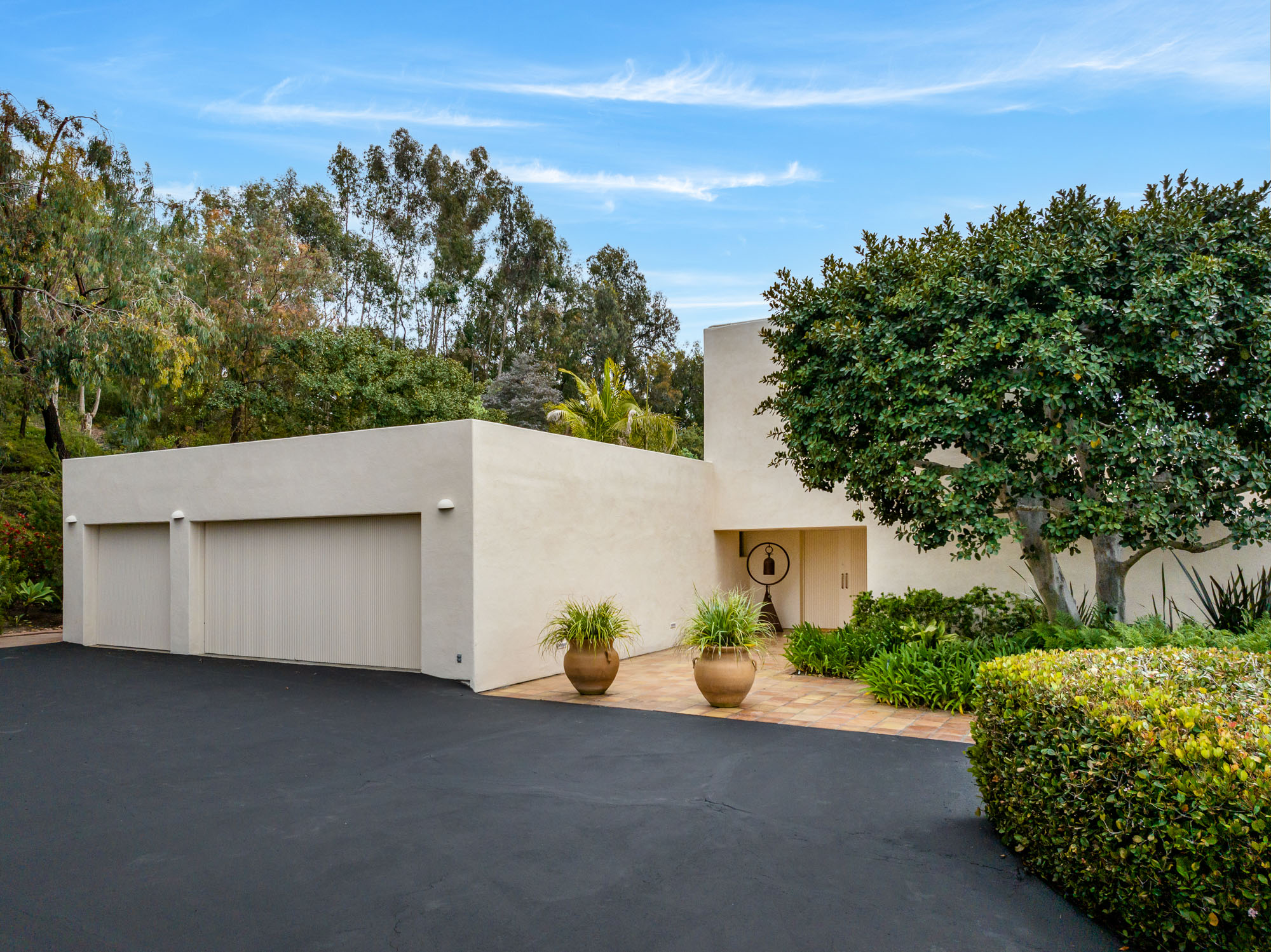 6067 Paseo Valencia 