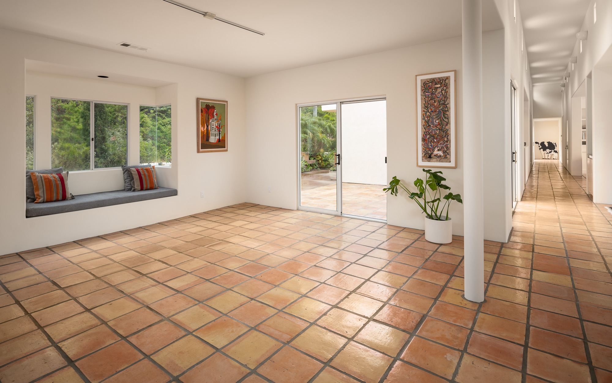 6067 Paseo Valencia 