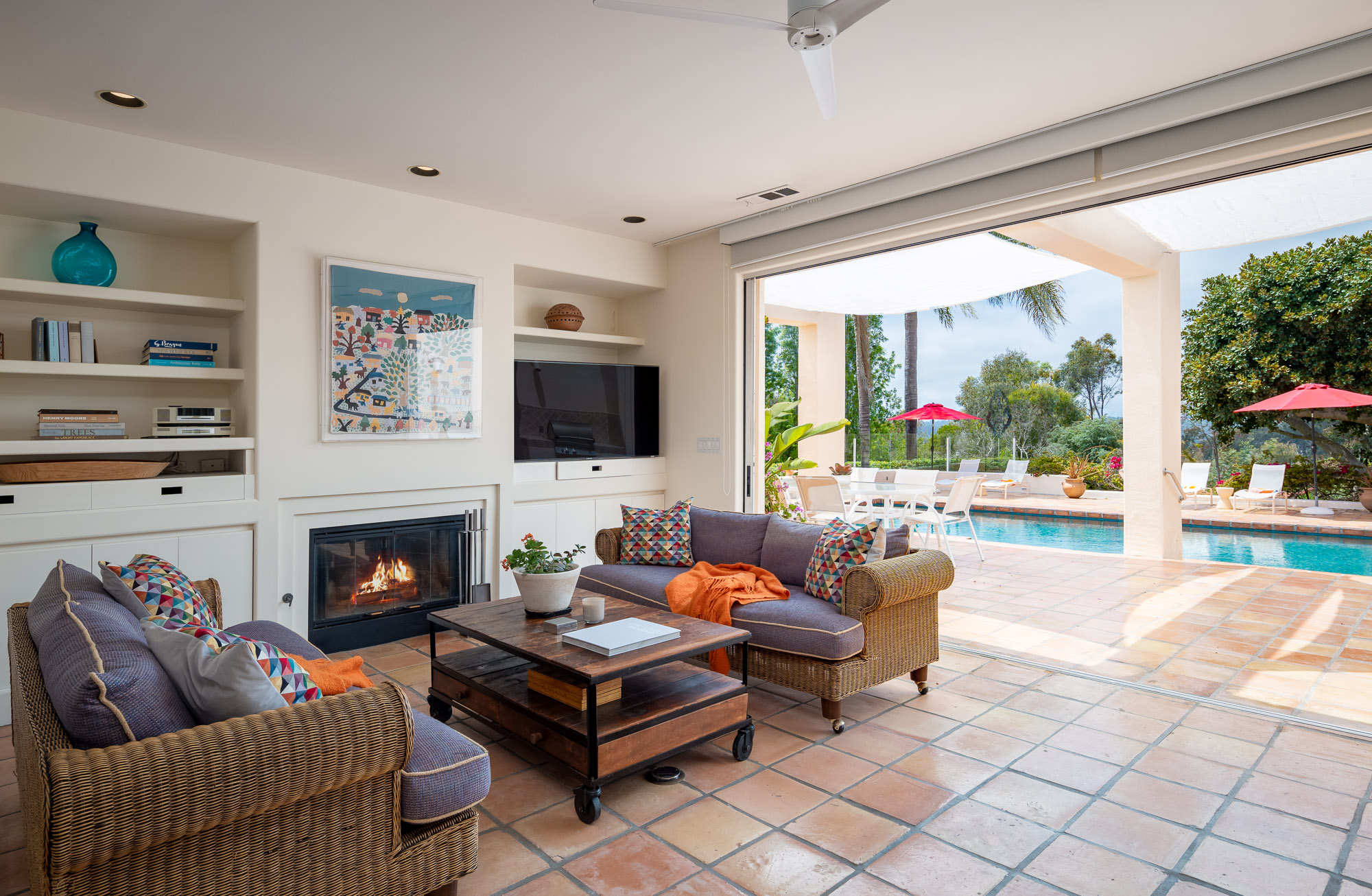 6067 Paseo Valencia 