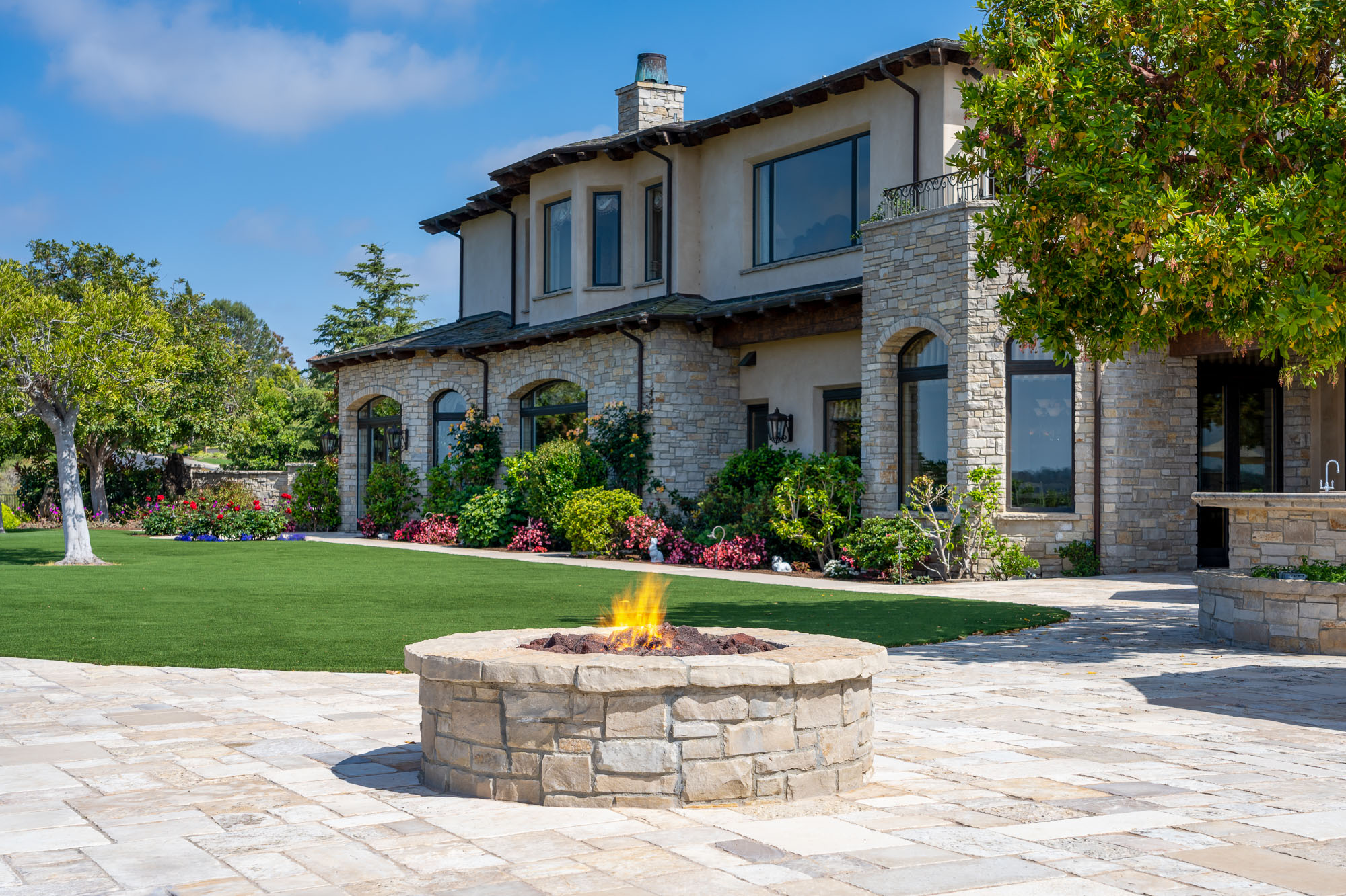 4954 Rancho Del Mar Trail 