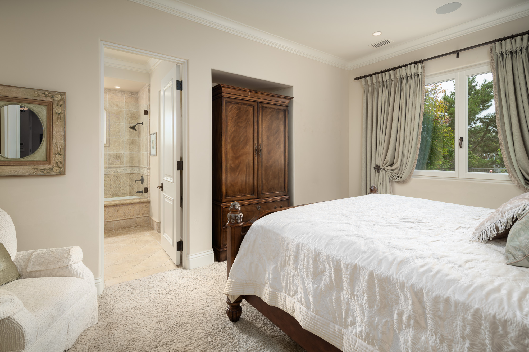 4954 Rancho Del Mar Trail 