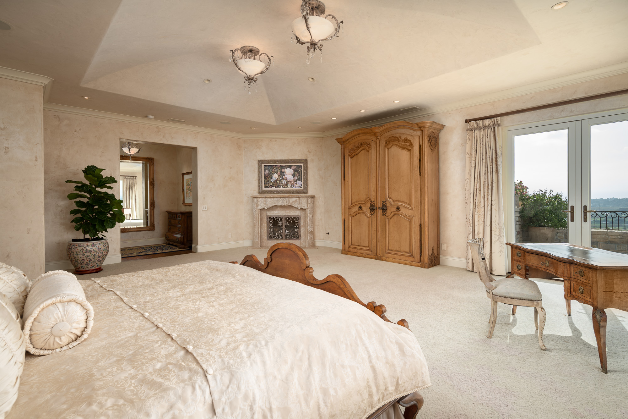 4954 Rancho Del Mar Trail 
