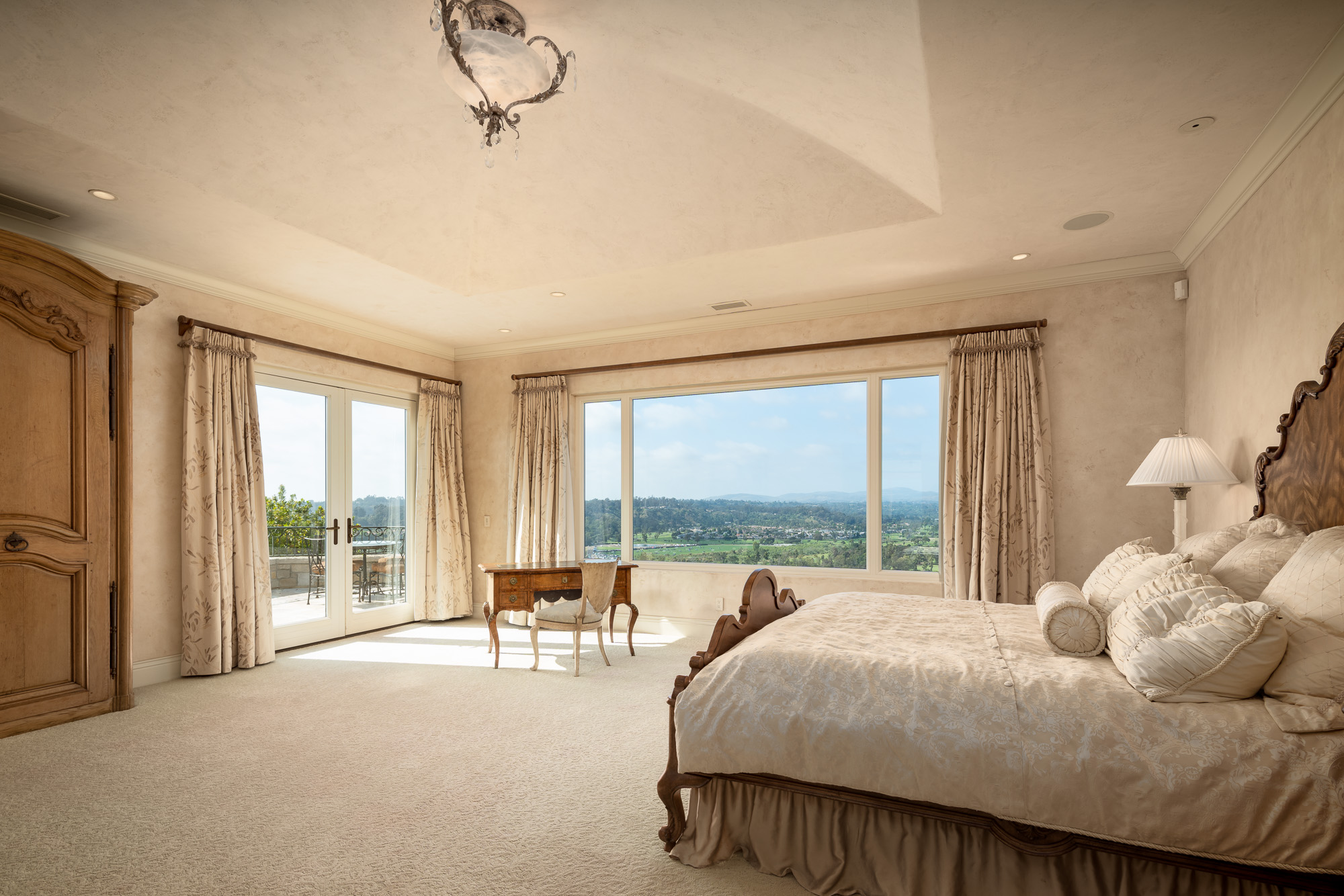 4954 Rancho Del Mar Trail 