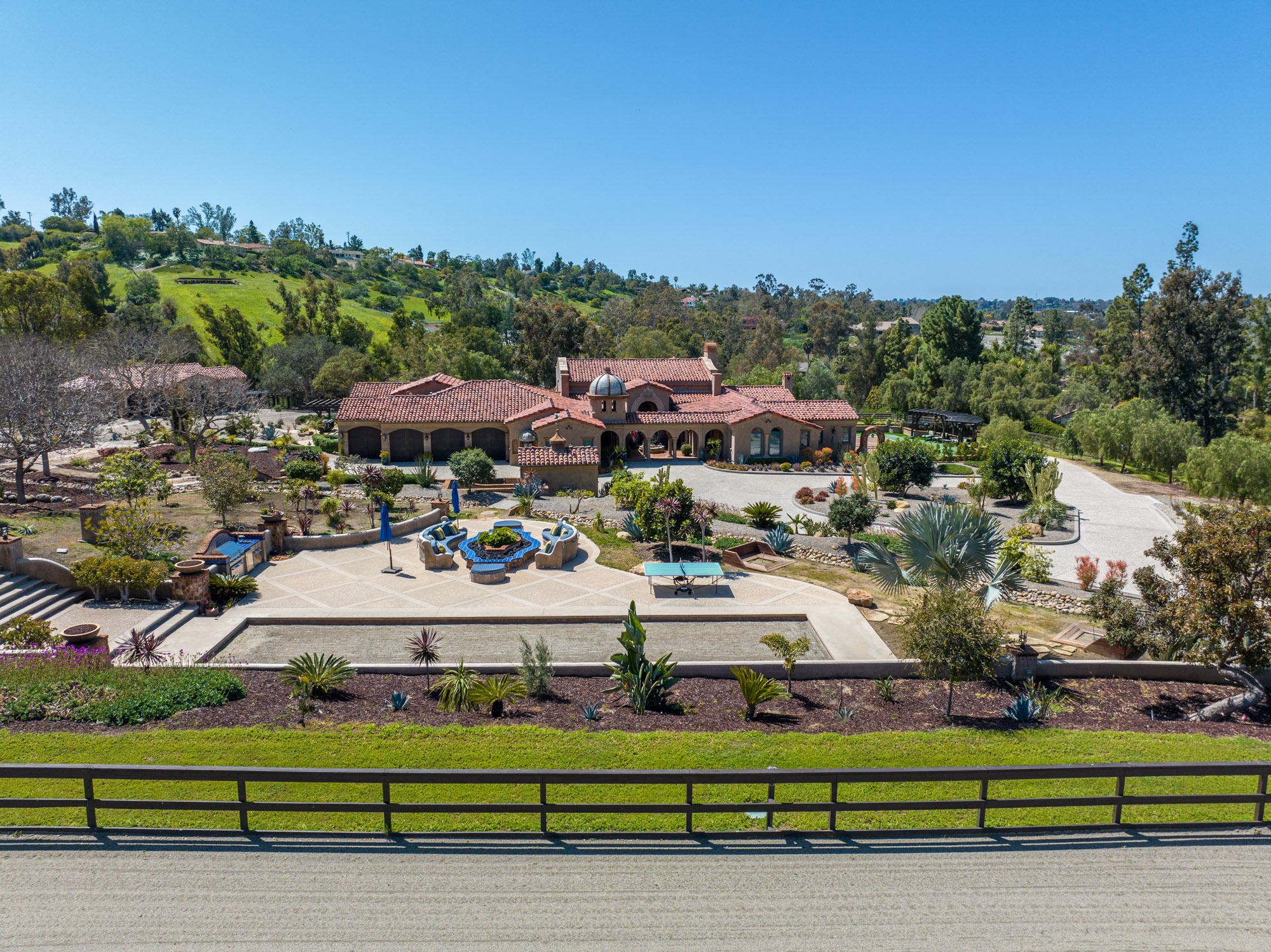 5631 El Camino Del Norte 