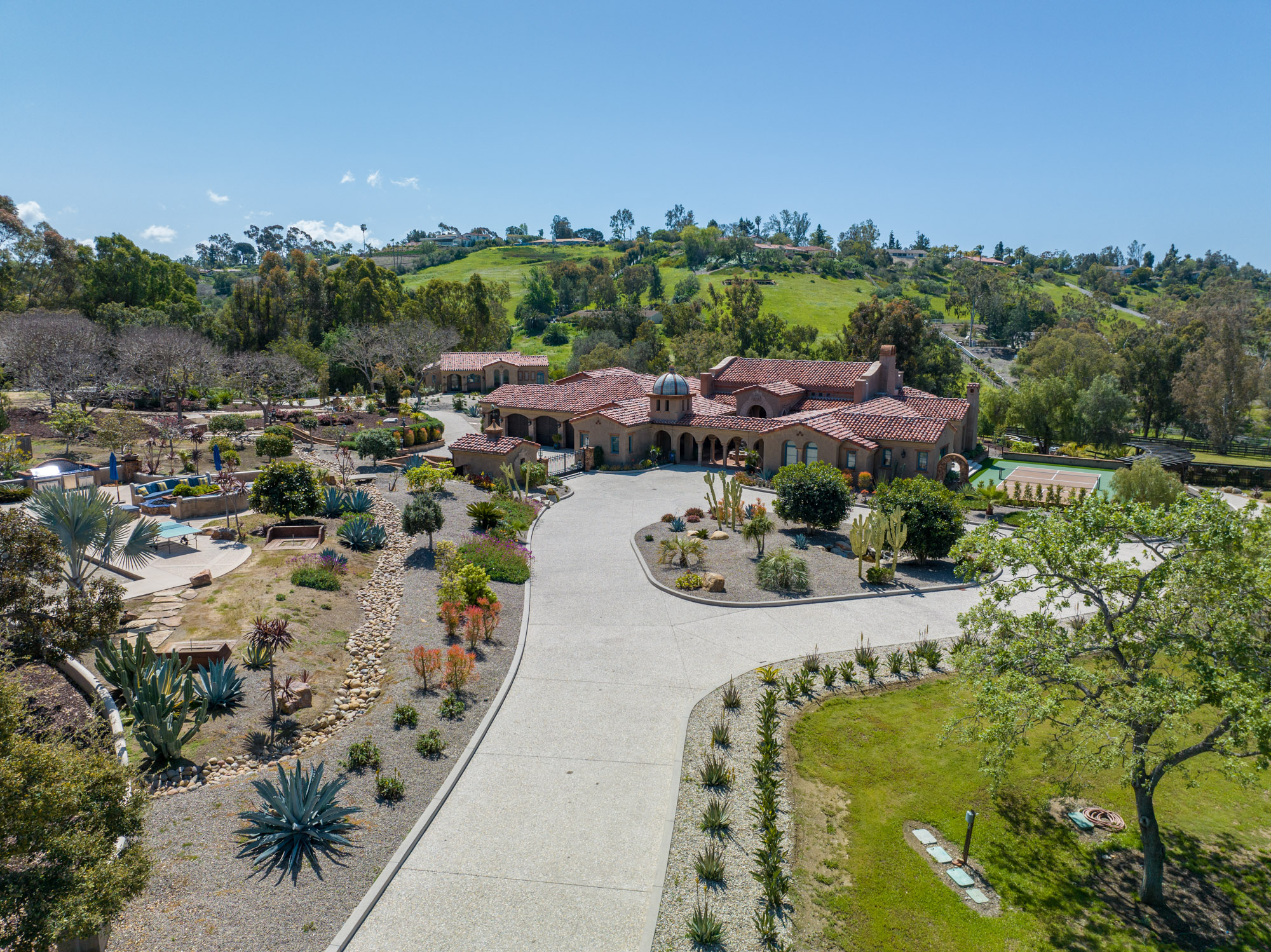 5631 El Camino Del Norte 