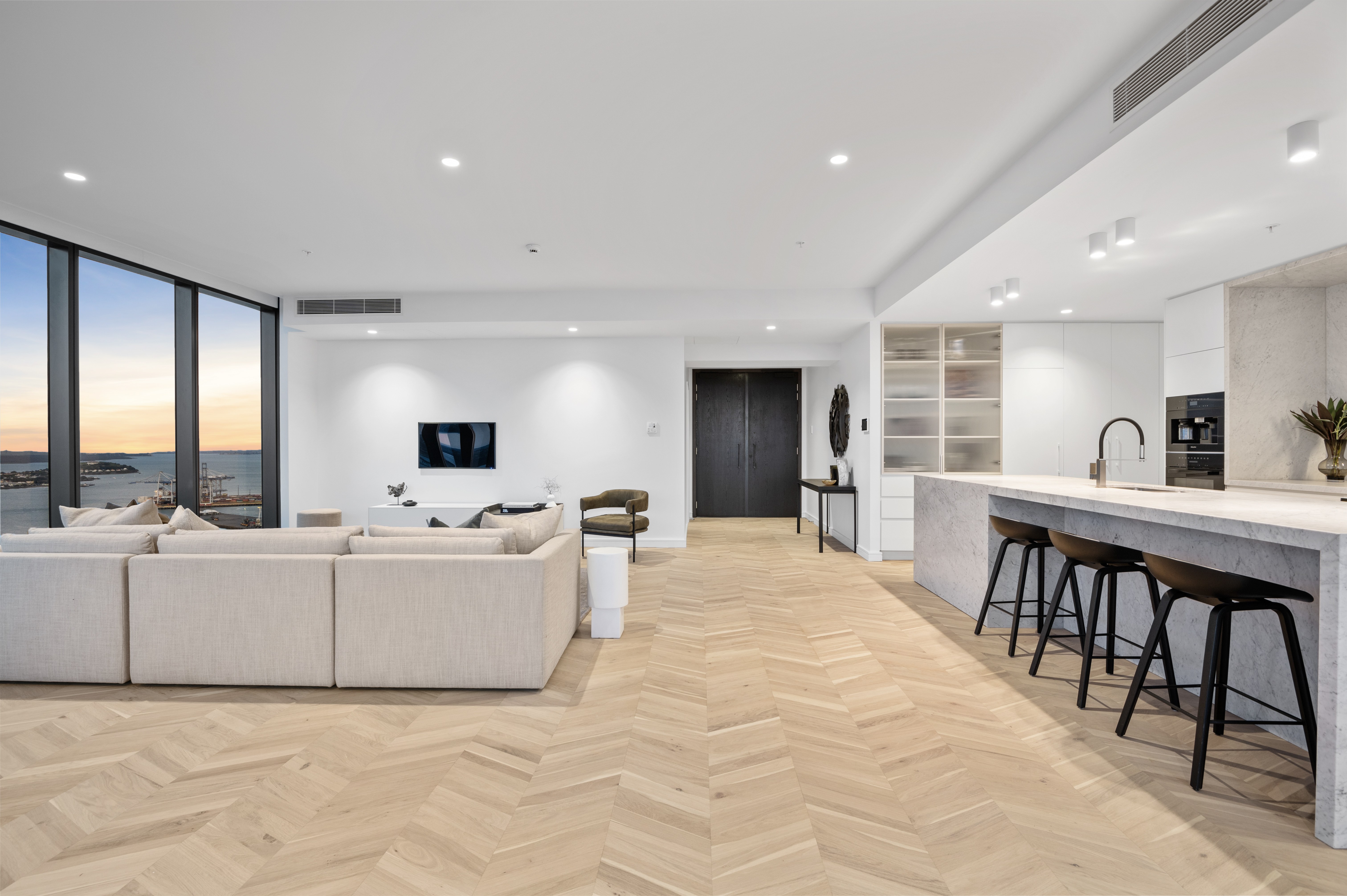 3801/51 Albert Street