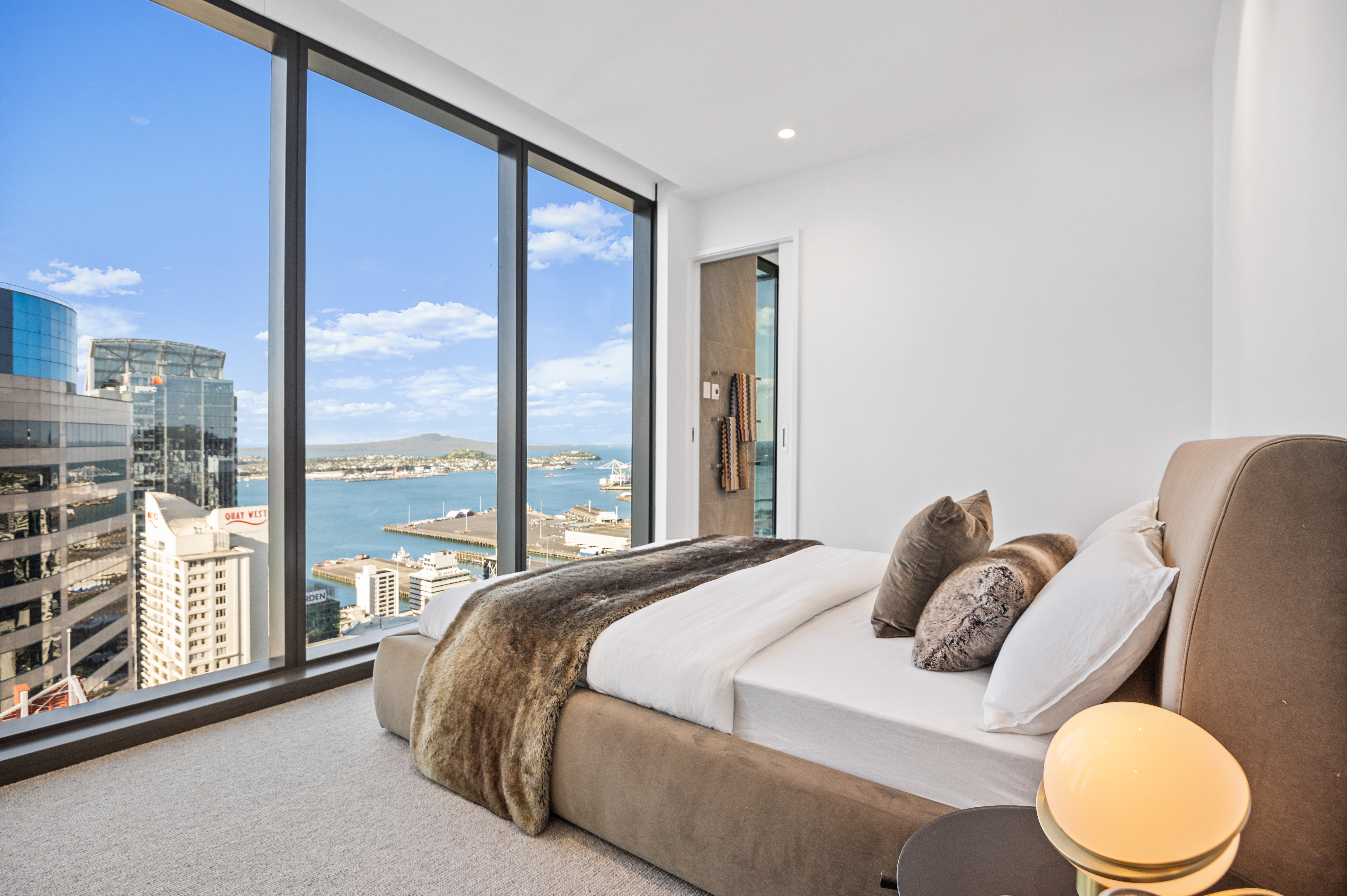 3801/51 Albert Street
