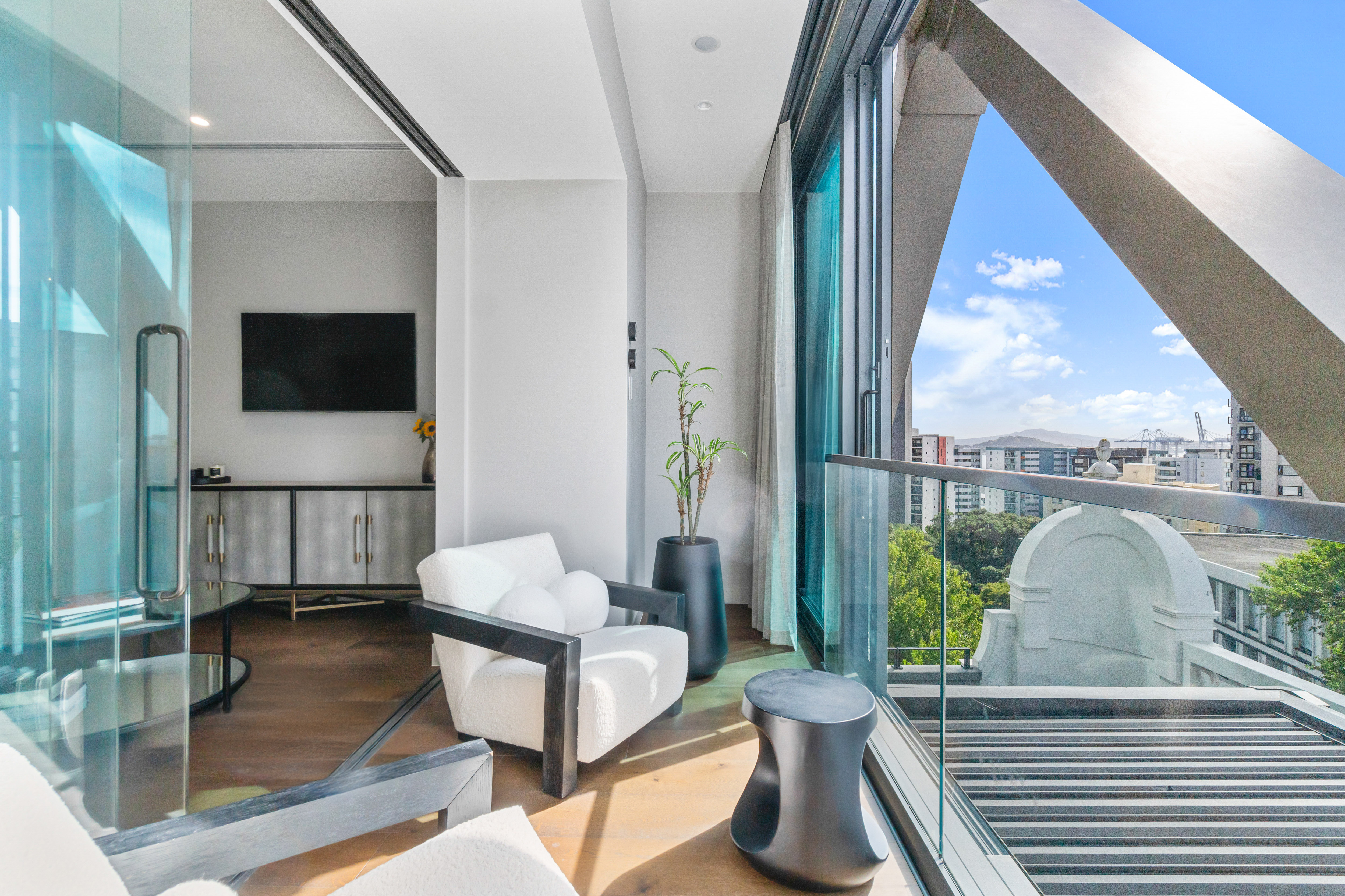 803/9 Princes Street