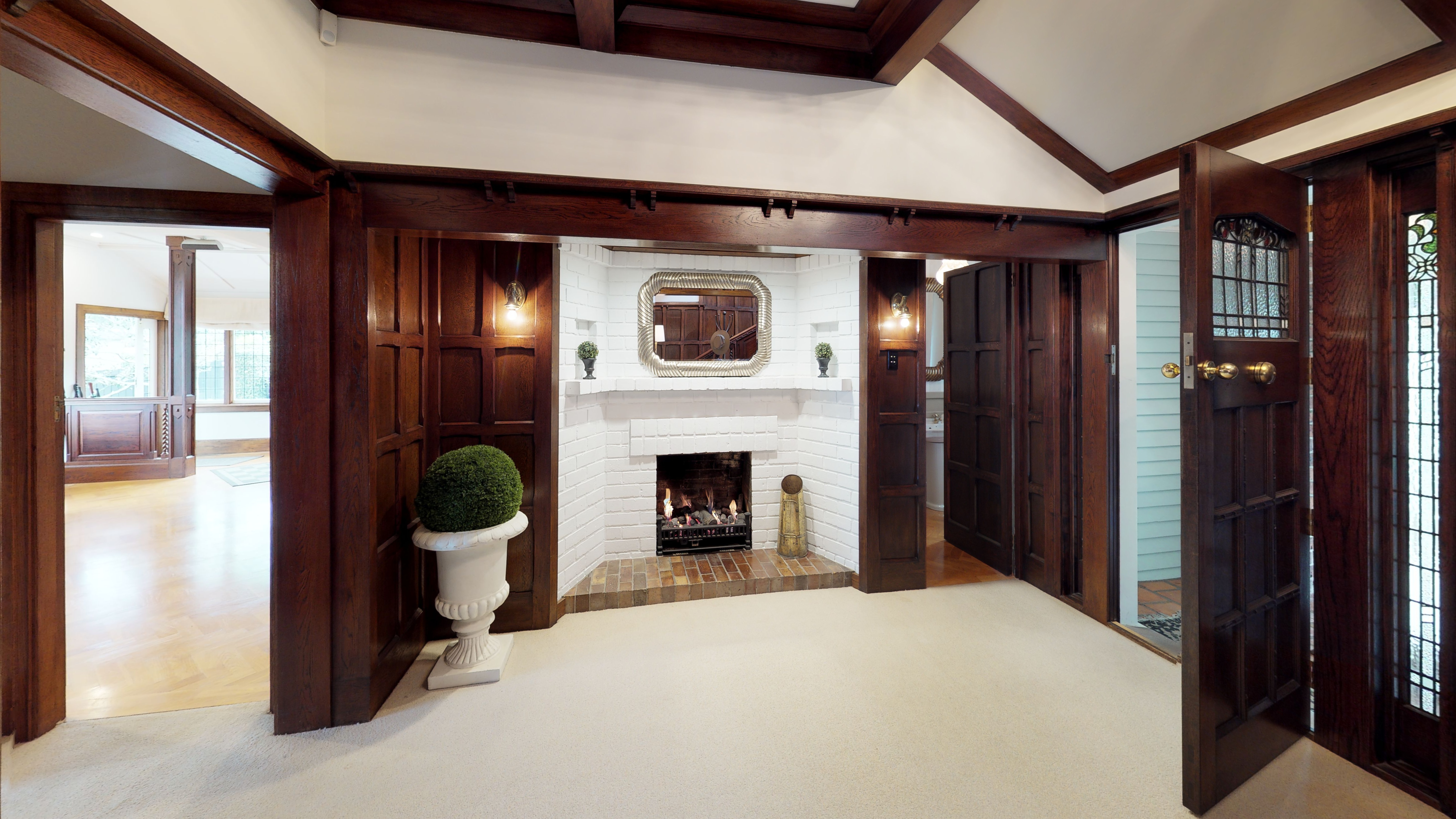 6 Garden Road